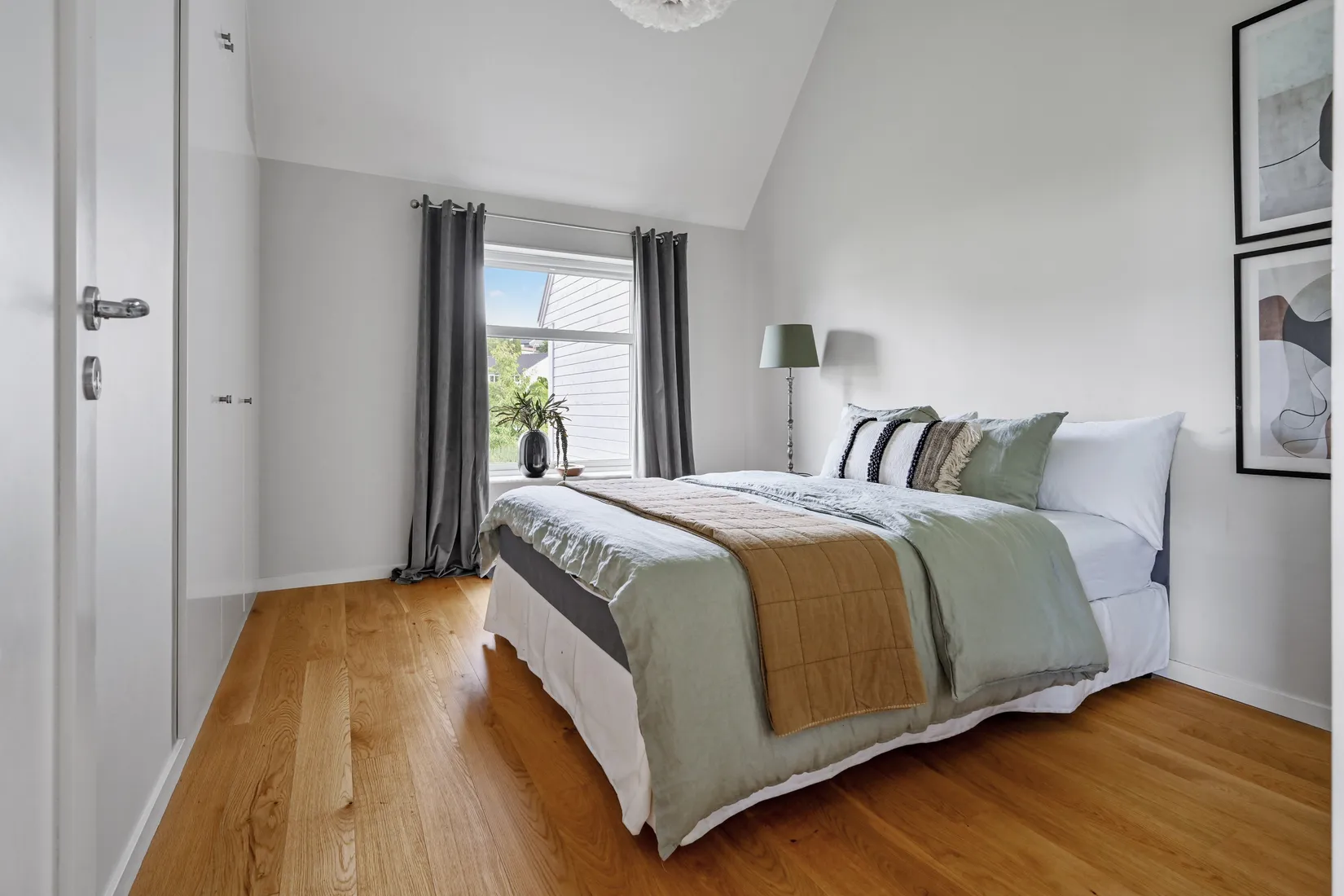 Radhus, Myntvägen 21a, Sigtuna - Munkholmen, Sigtuna