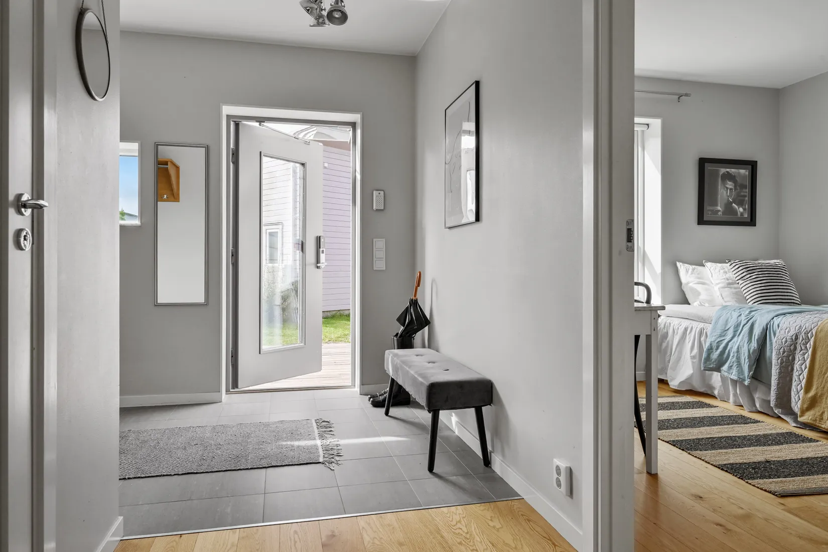 Radhus, Myntvägen 21a, Sigtuna - Munkholmen, Sigtuna