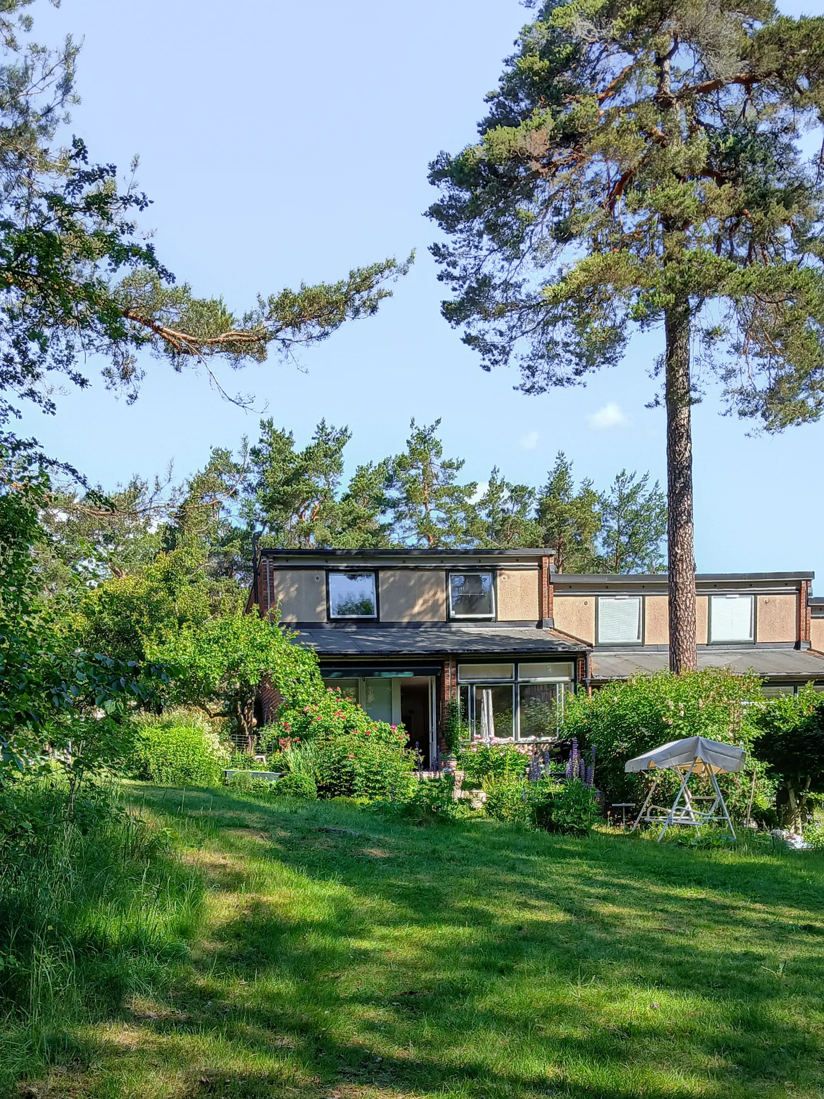 Radhus, Riksrådsvägen 93, Bagarmossen, Stockholm