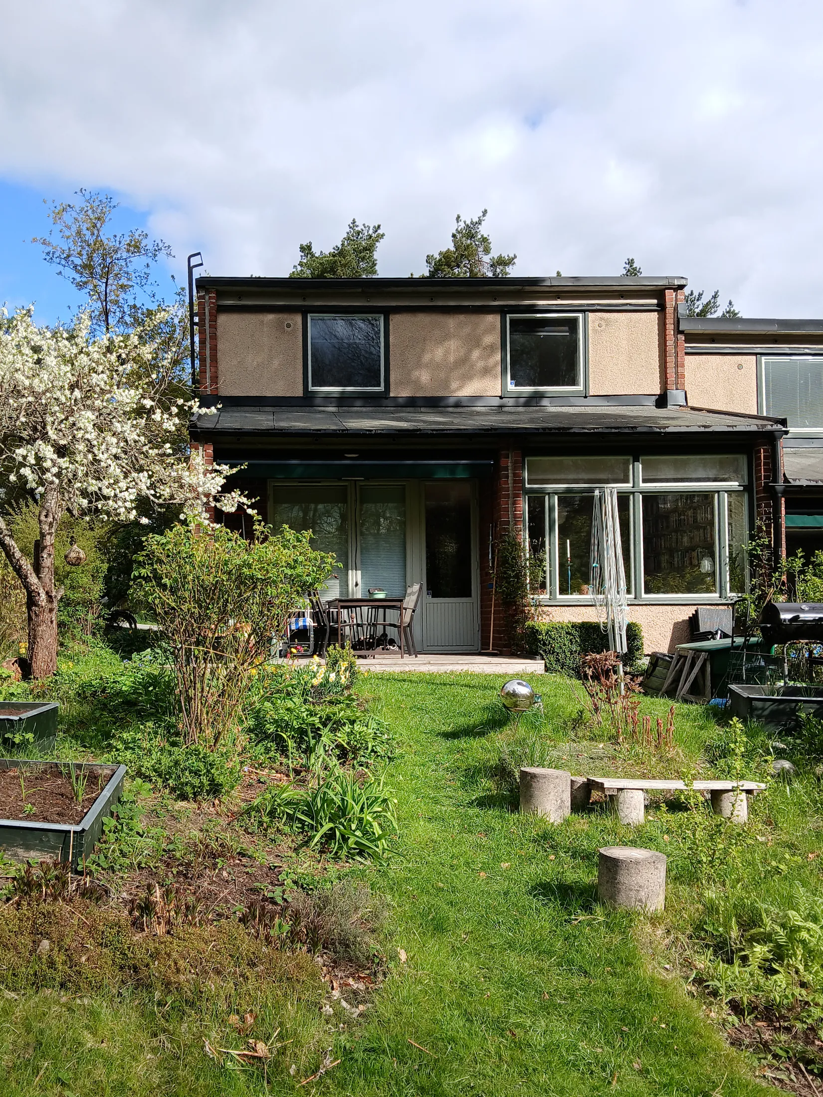 Radhus, Riksrådsvägen 93, Bagarmossen, Stockholm