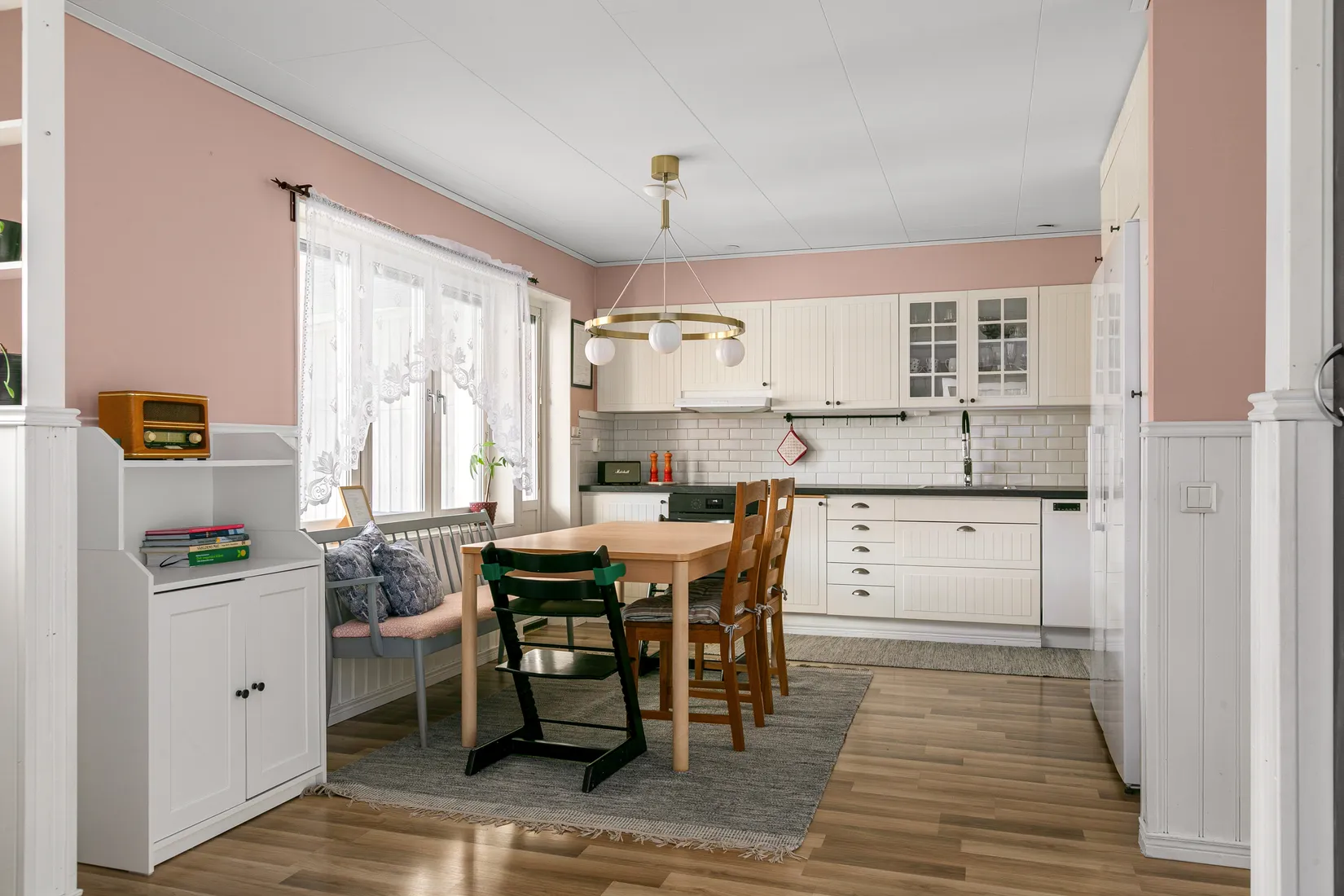 Radhus, Hemskogen 10, Stensätra, Sandviken