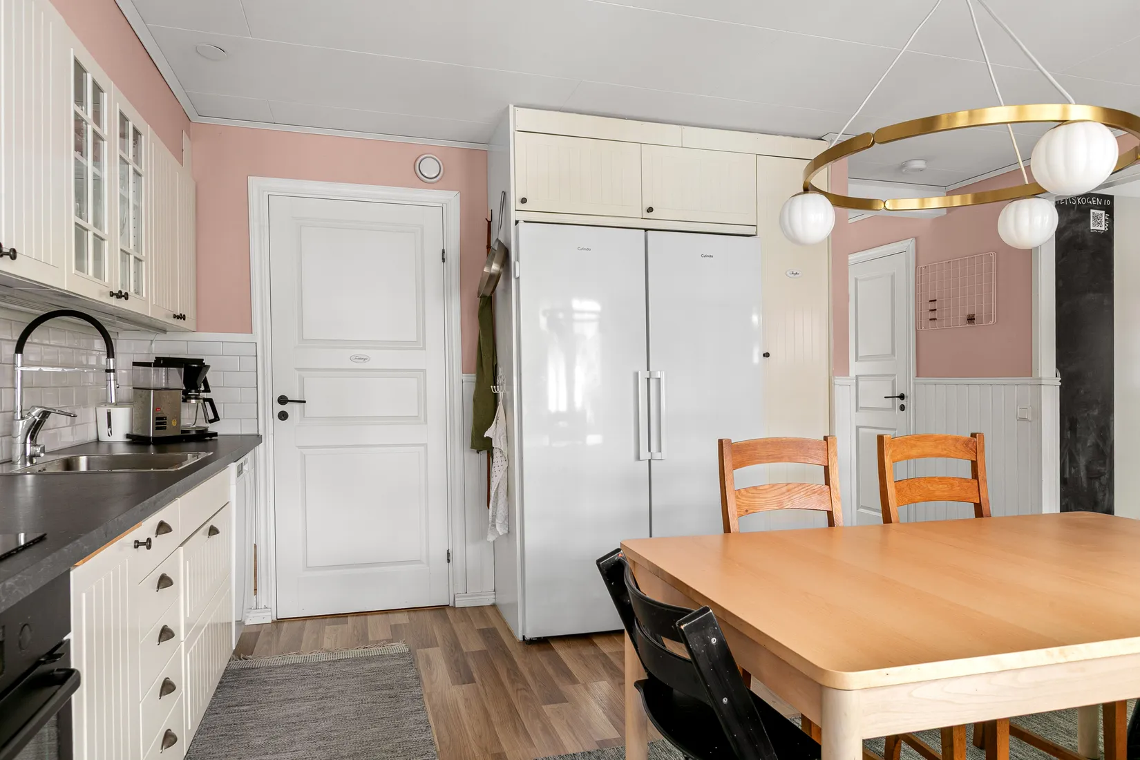 Radhus, Hemskogen 10, Stensätra, Sandviken