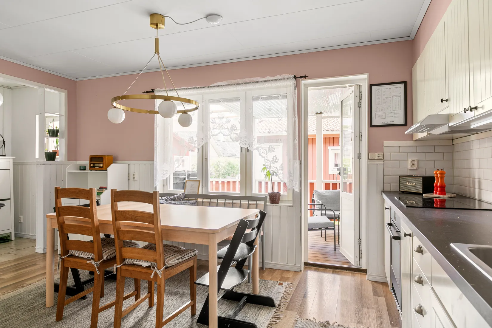 Radhus, Hemskogen 10, Stensätra, Sandviken
