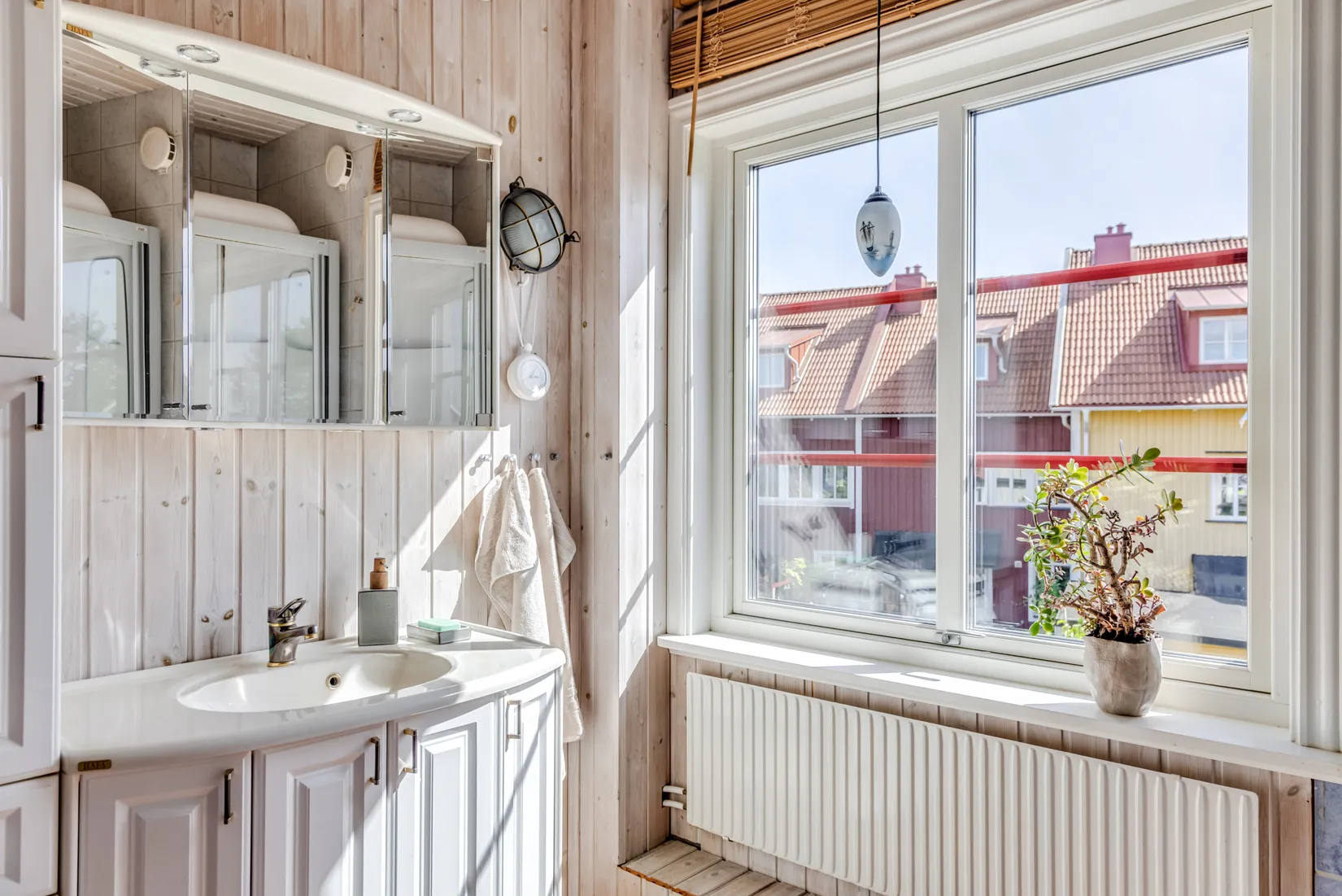 Villa, Trossögatan 9, Saltö, Karlskrona