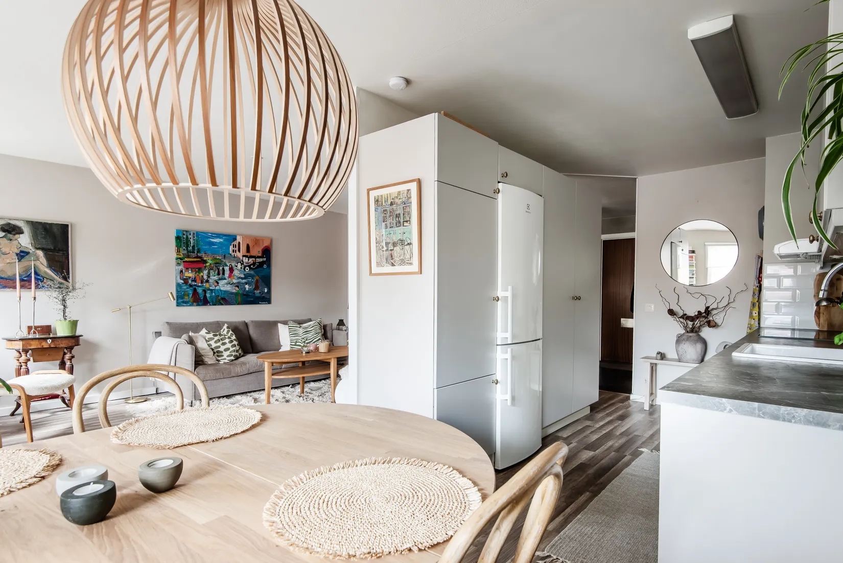 Bostadsrätt, Luffarbacken 8, 1 tr, Centralt, Österåker