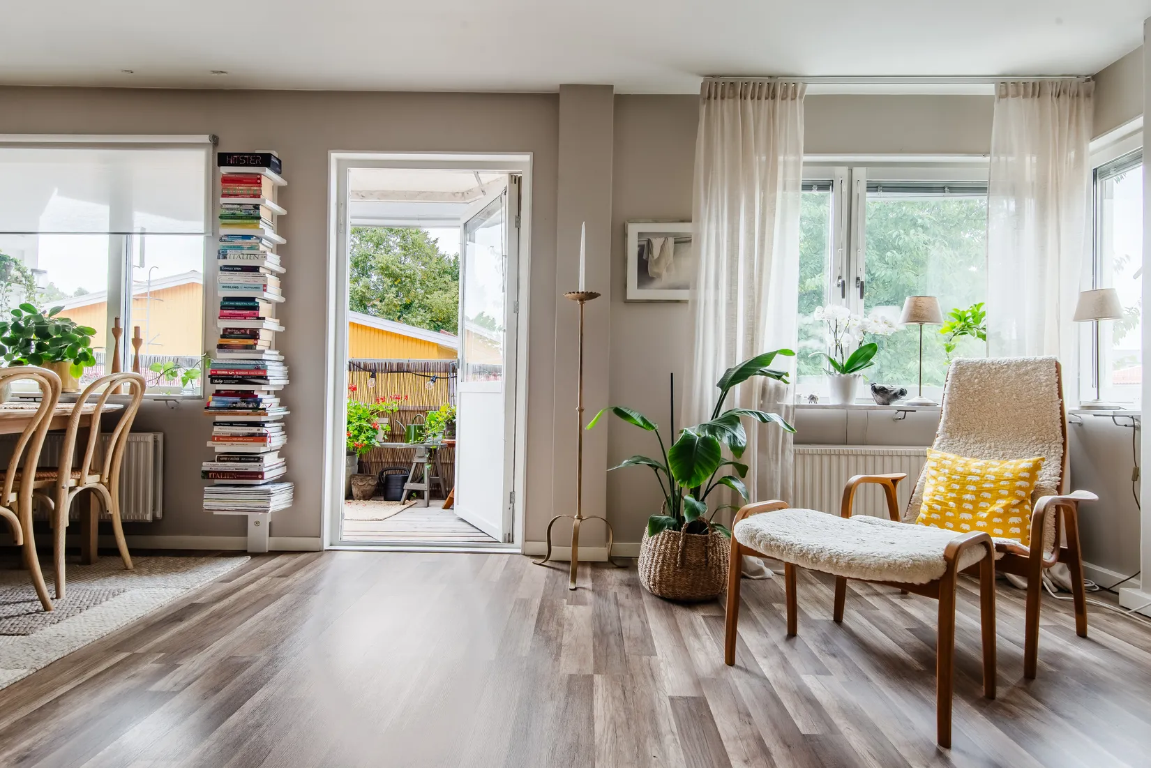 Bostadsrätt, Luffarbacken 8, 1 tr, Centralt, Österåker