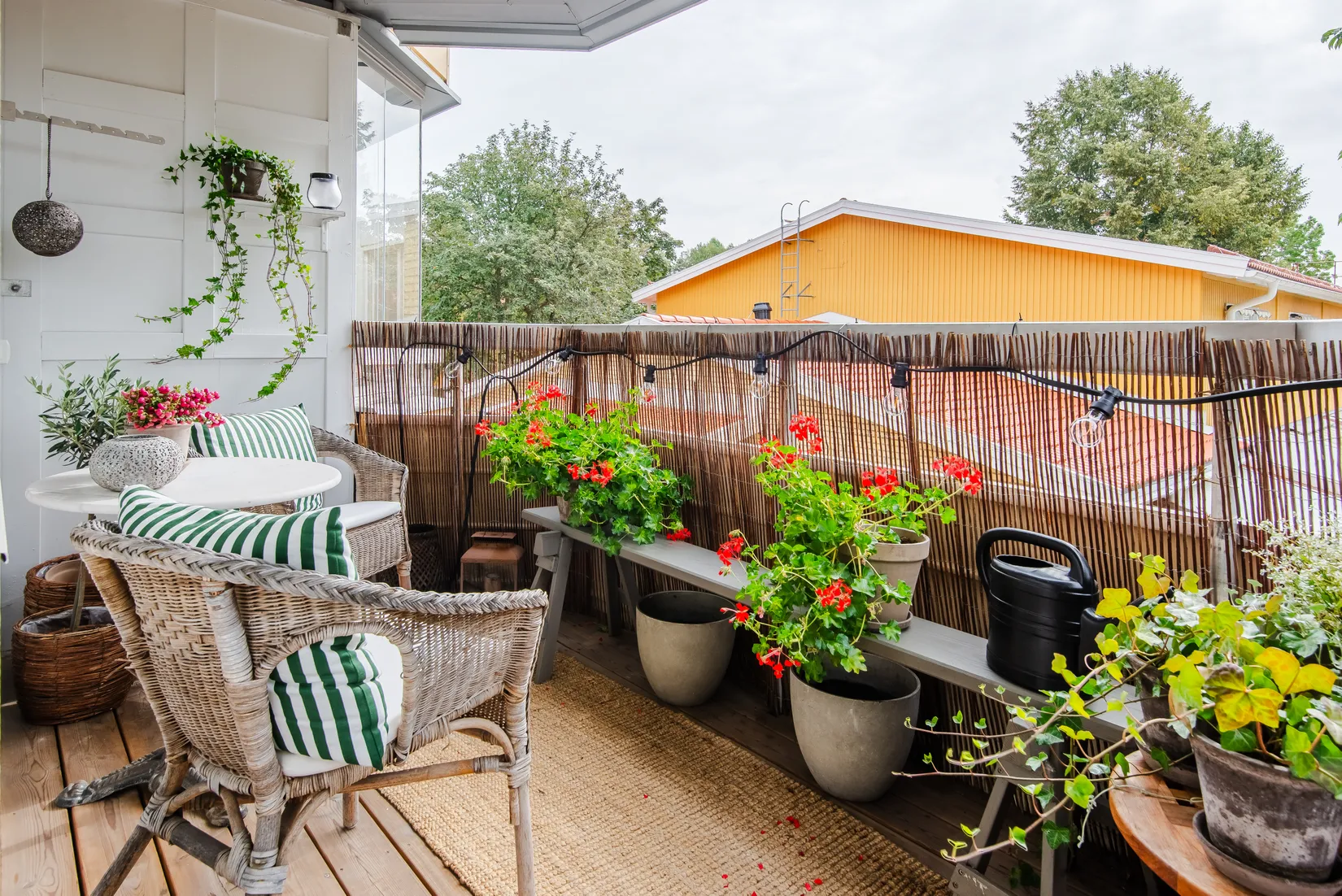 Bostadsrätt, Luffarbacken 8, 1 tr, Centralt, Österåker