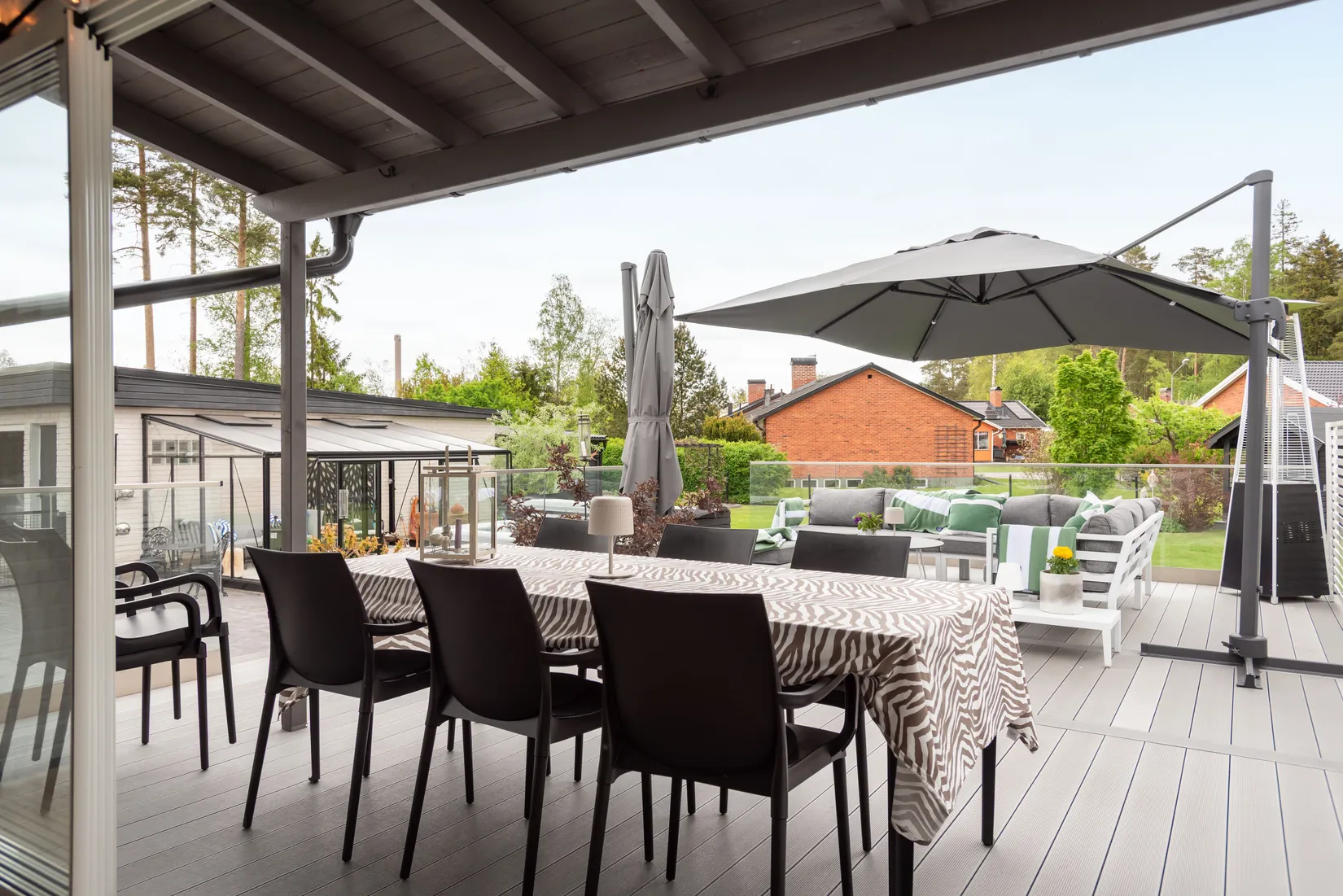 Villa, Trumpetaregatan 11, Kumla