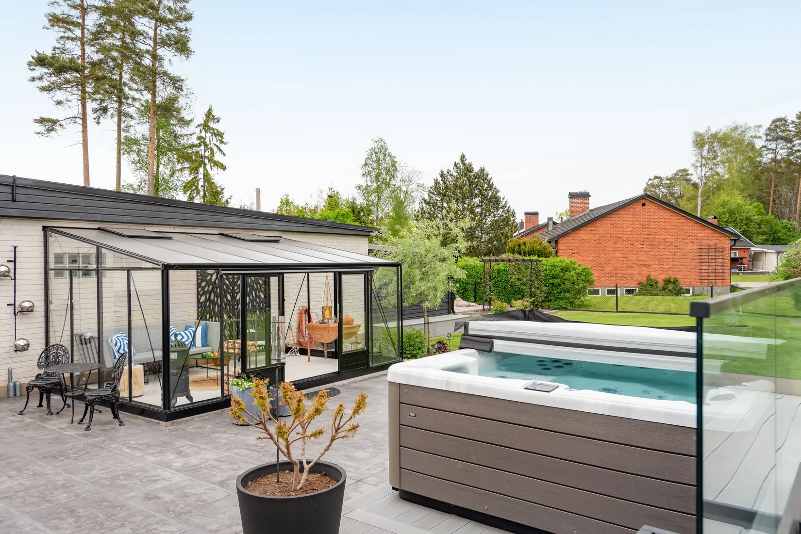 Villa, Trumpetaregatan 11, Kumla