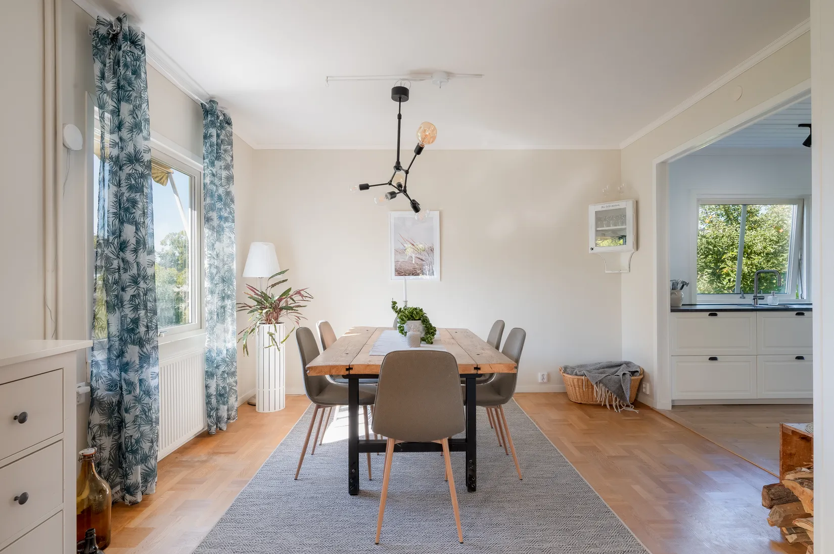 Villa, Skogsvägen 2, Oppeby, Nyköping