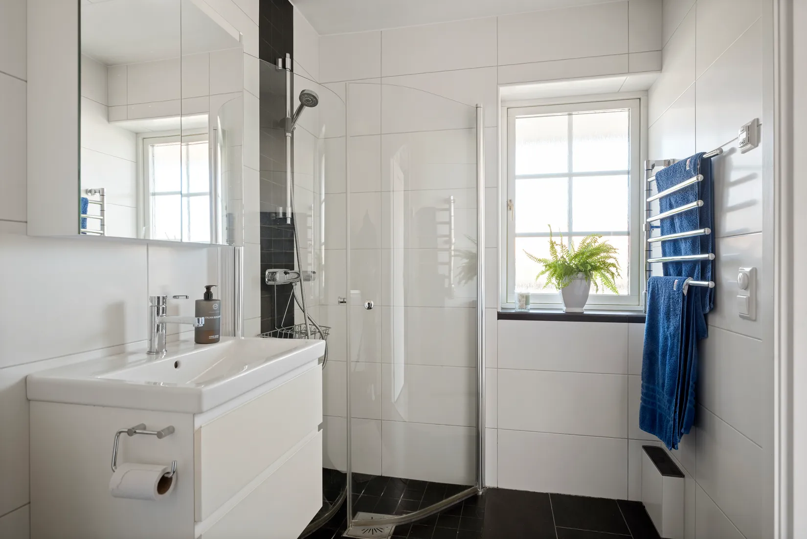 Bostadsrätt, Reduttvägen 24E, Gribbylund, Täby