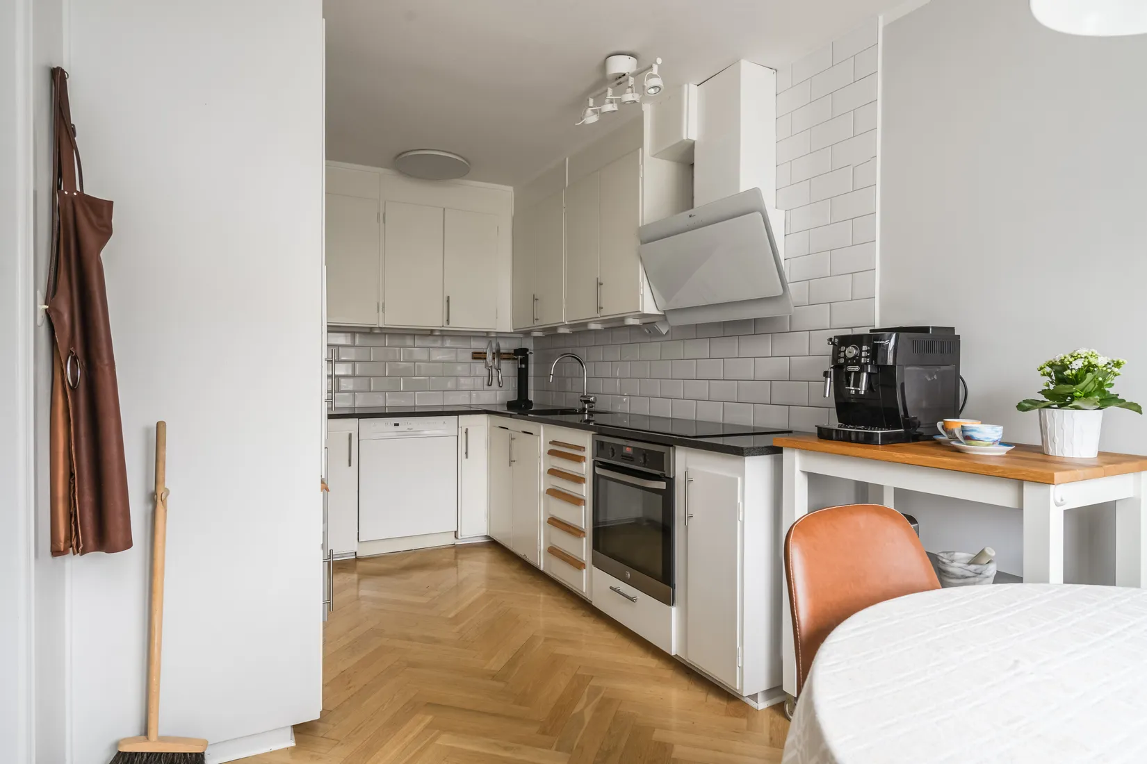 Radhus, Attungsgatan 18, Eneby, Norrköping