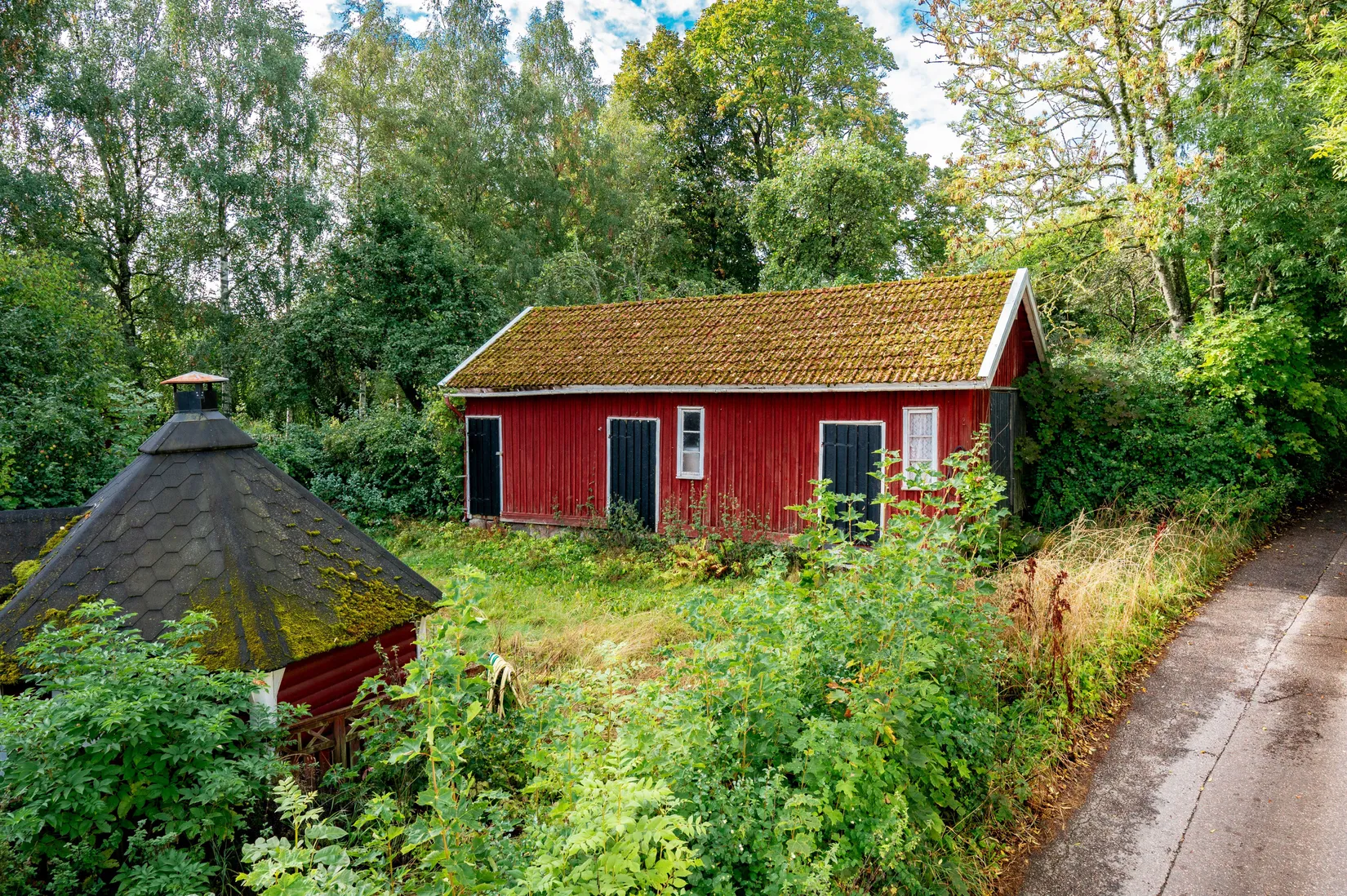 Villa, Halvåsvägen 16, Helås, Vara