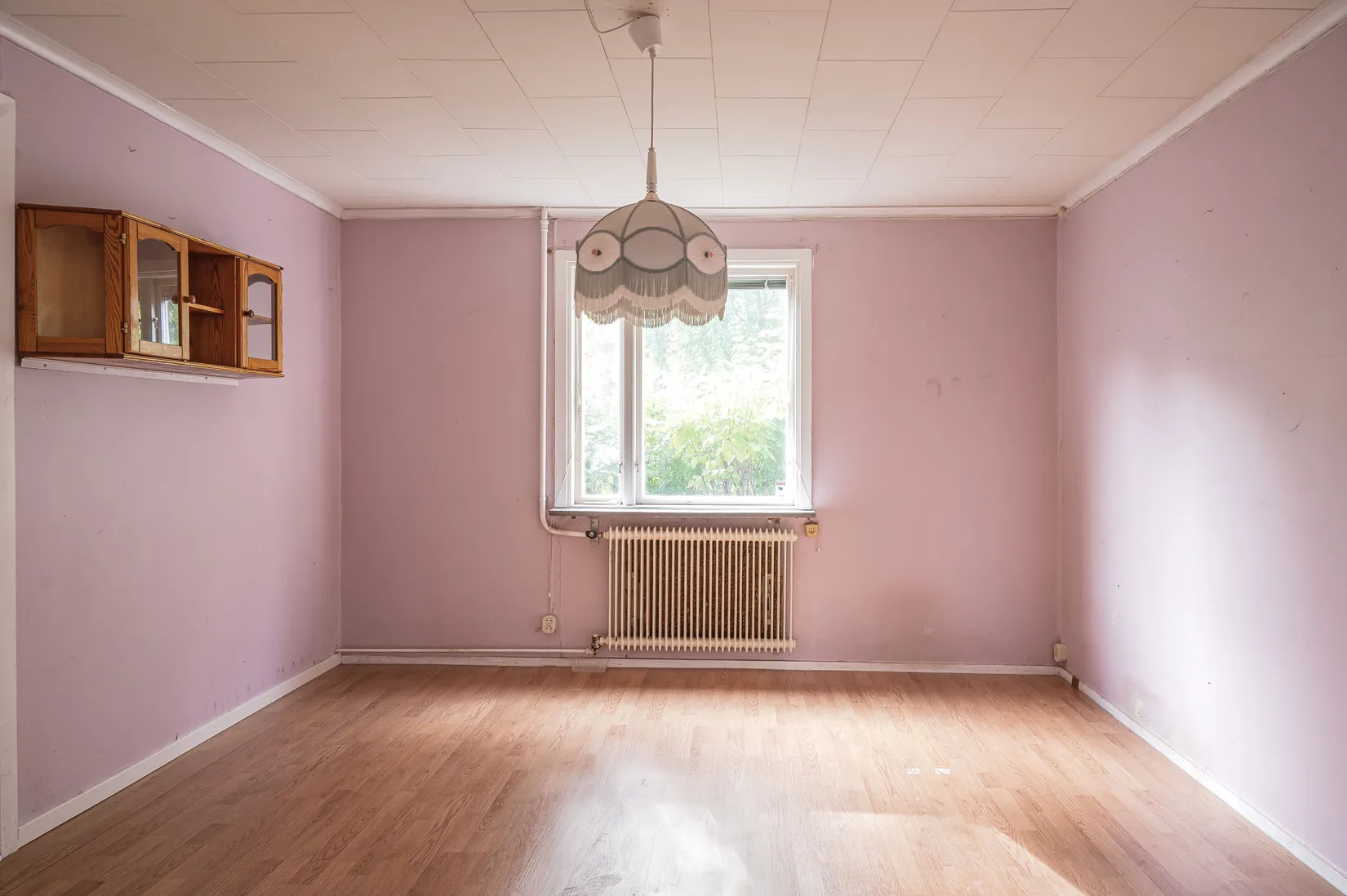 Villa, Halvåsvägen 16, Helås, Vara