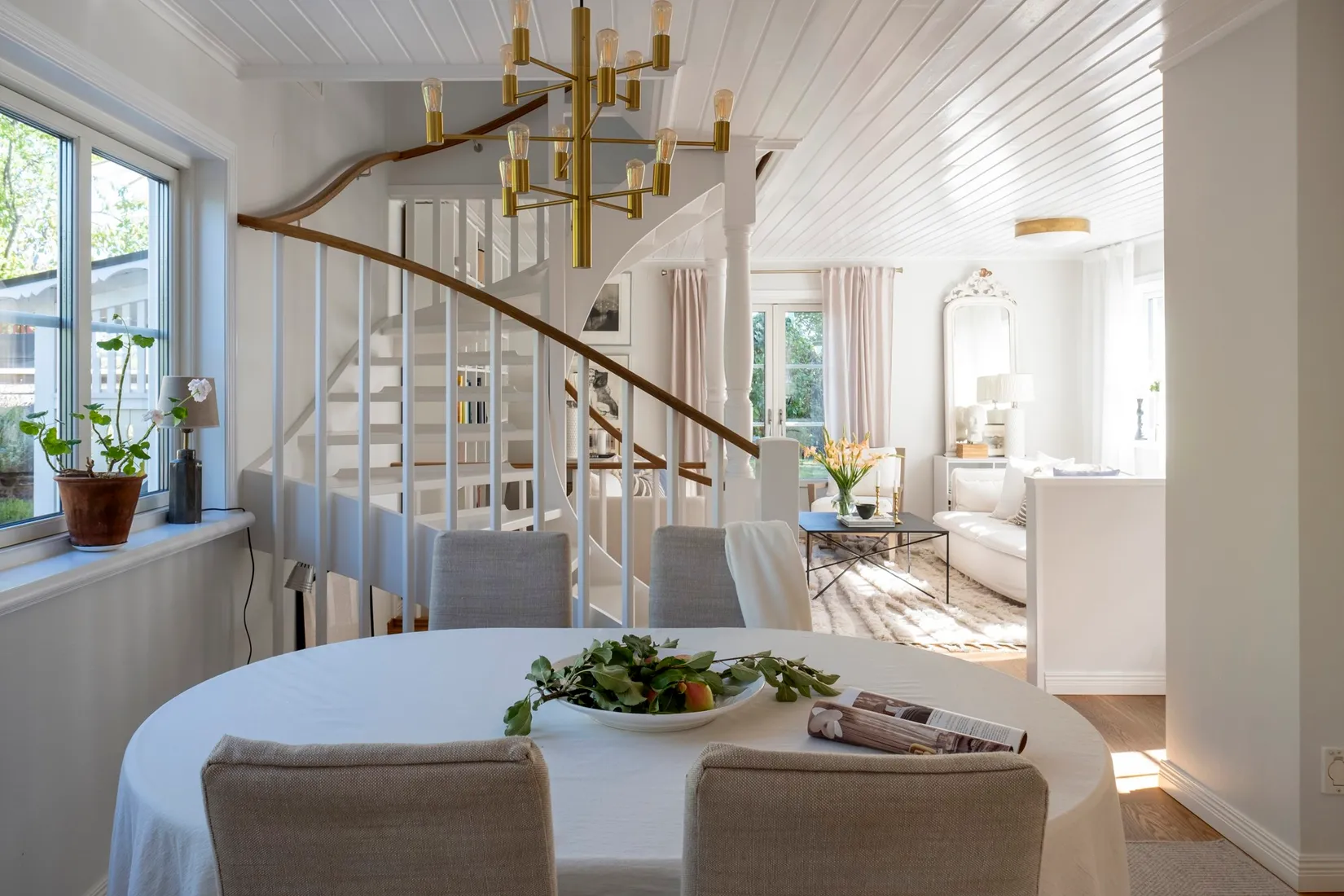 Villa, Cronhamns gata 10, Stadskärnan i Vaxholm, Vaxholm