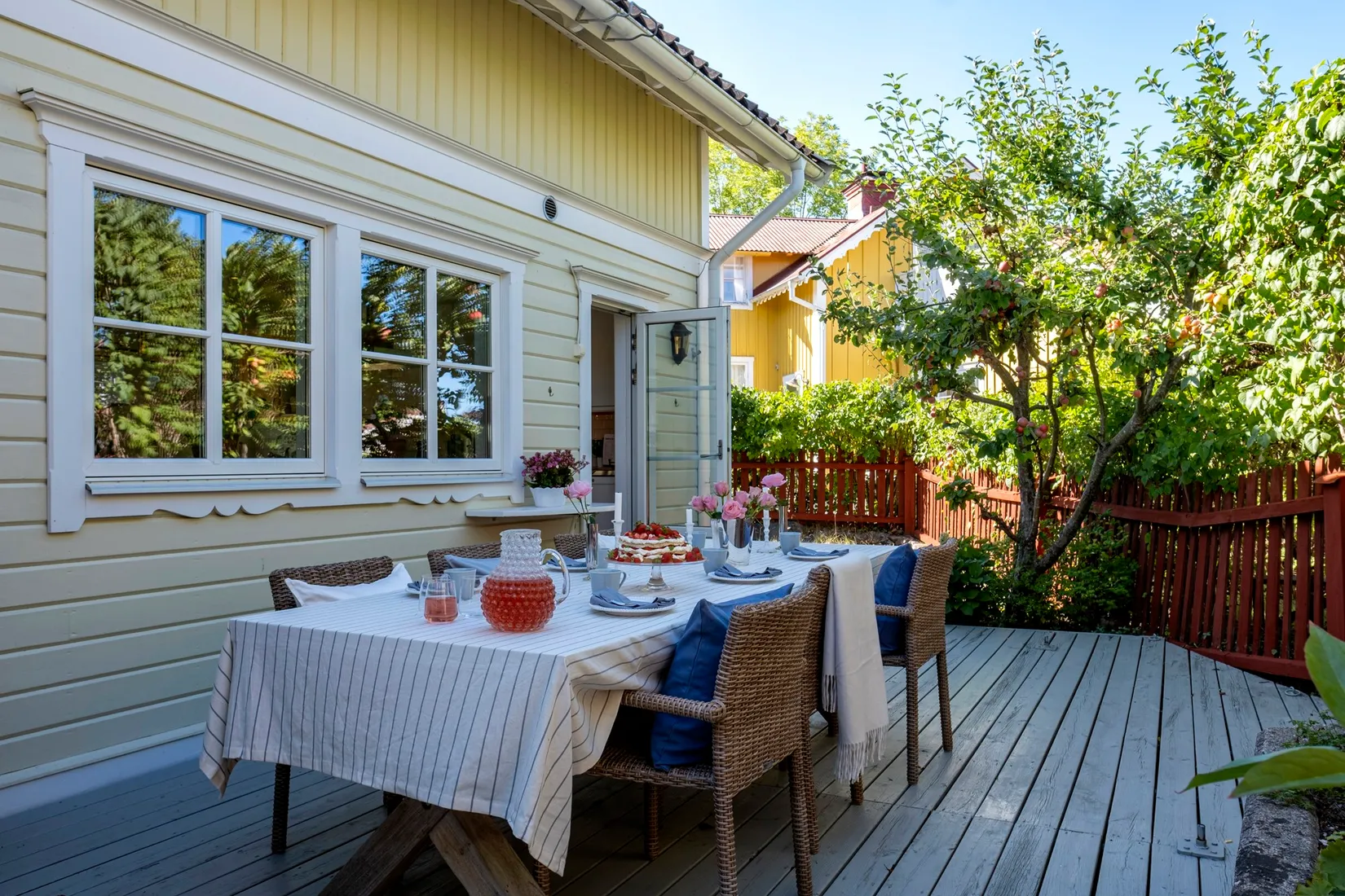 Villa, Cronhamns gata 10, Stadskärnan i Vaxholm, Vaxholm