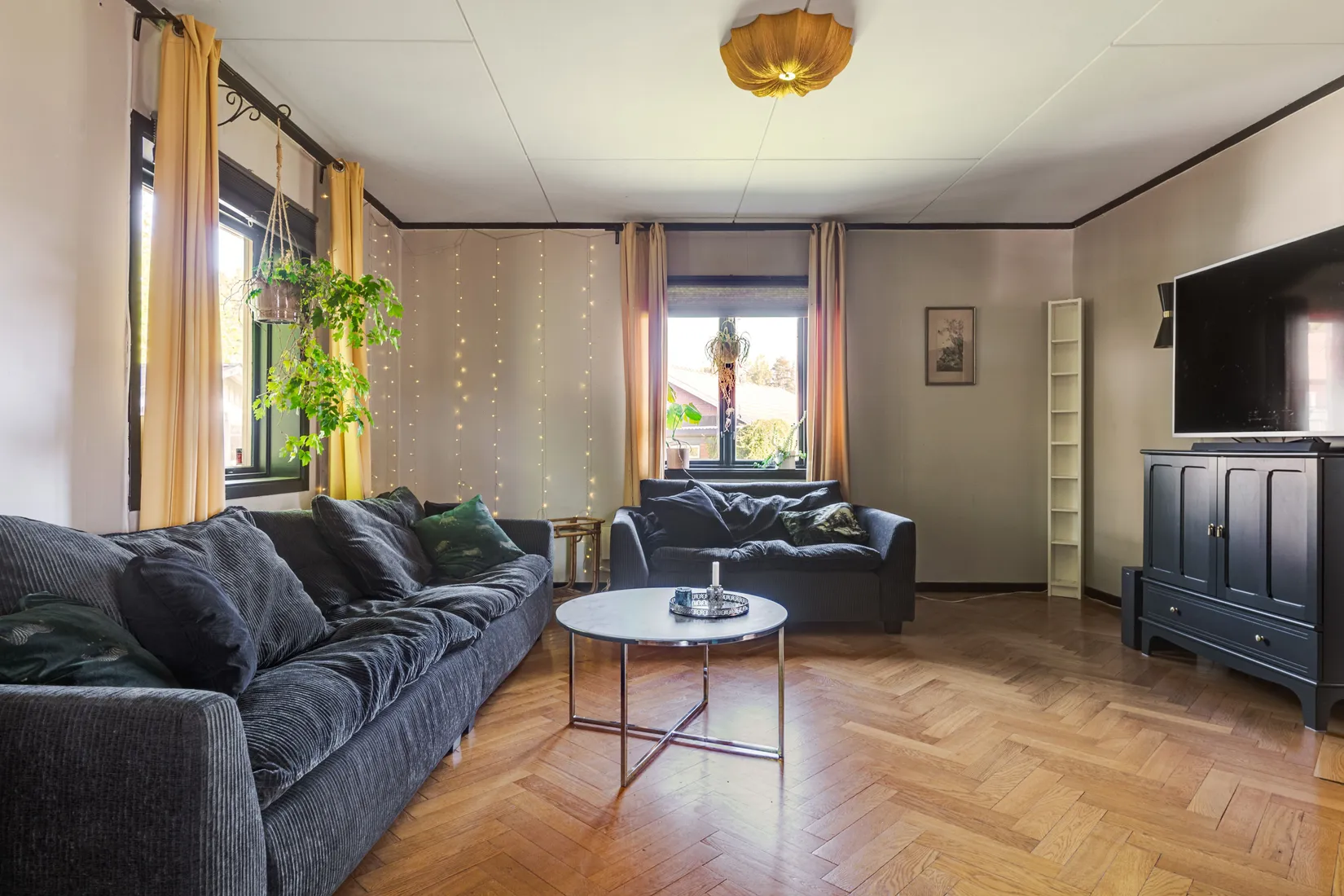 Villa, Fågelvägen 9, Stadsskogen, Nora
