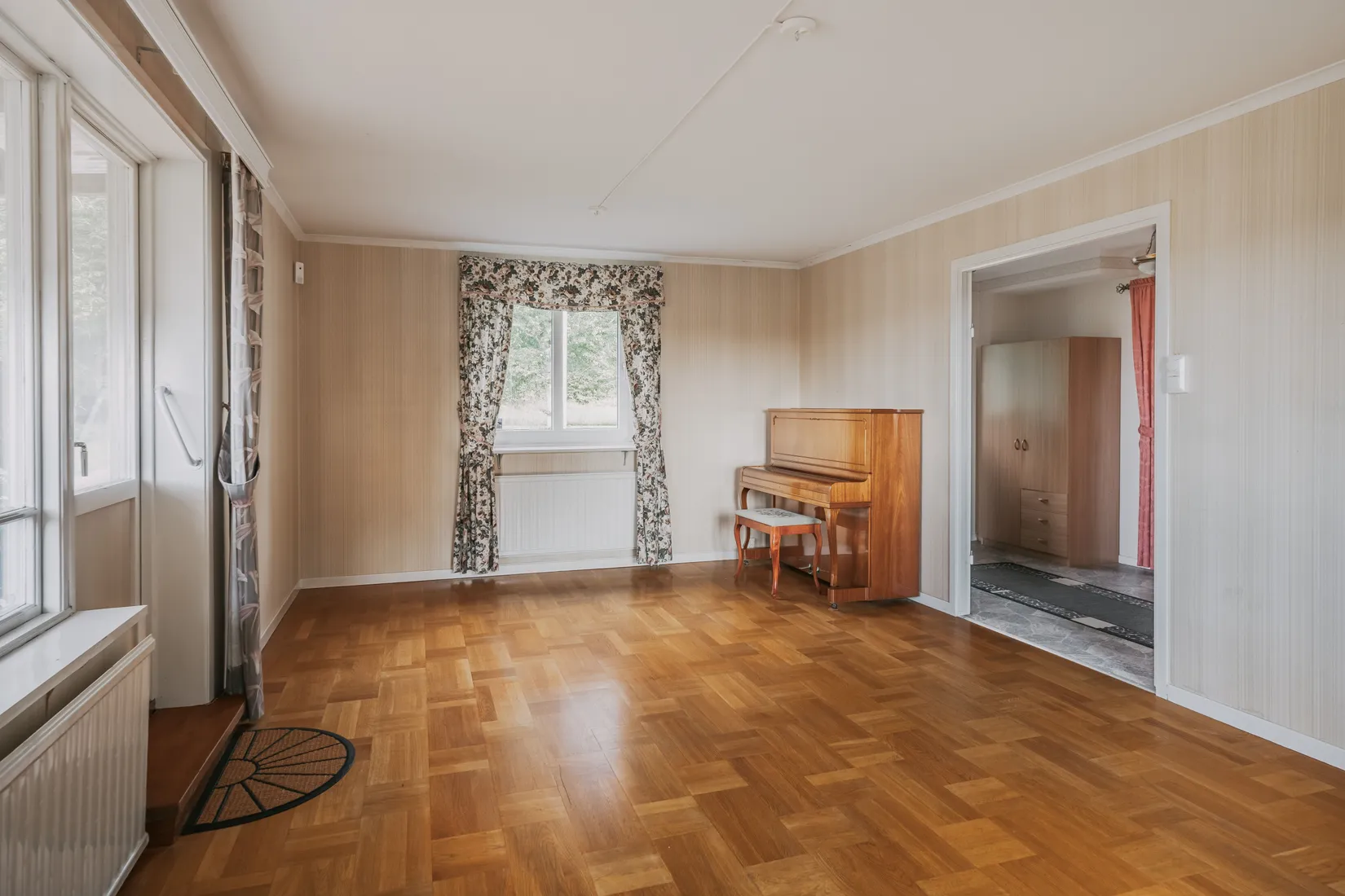 Villa, Ullervad Kommunalgården 1, Ullervad, Mariestad