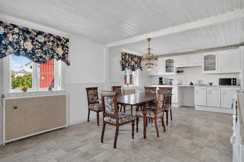 Villa, Verkstadsgatan 13, Centralt, Hjo