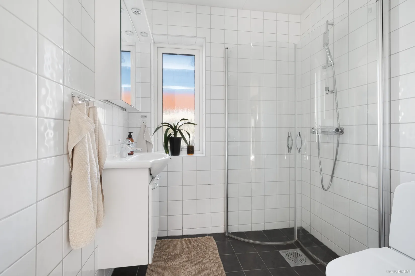 Villa, Spaljévägen 6, Rosenägnarna, Upplands-Bro