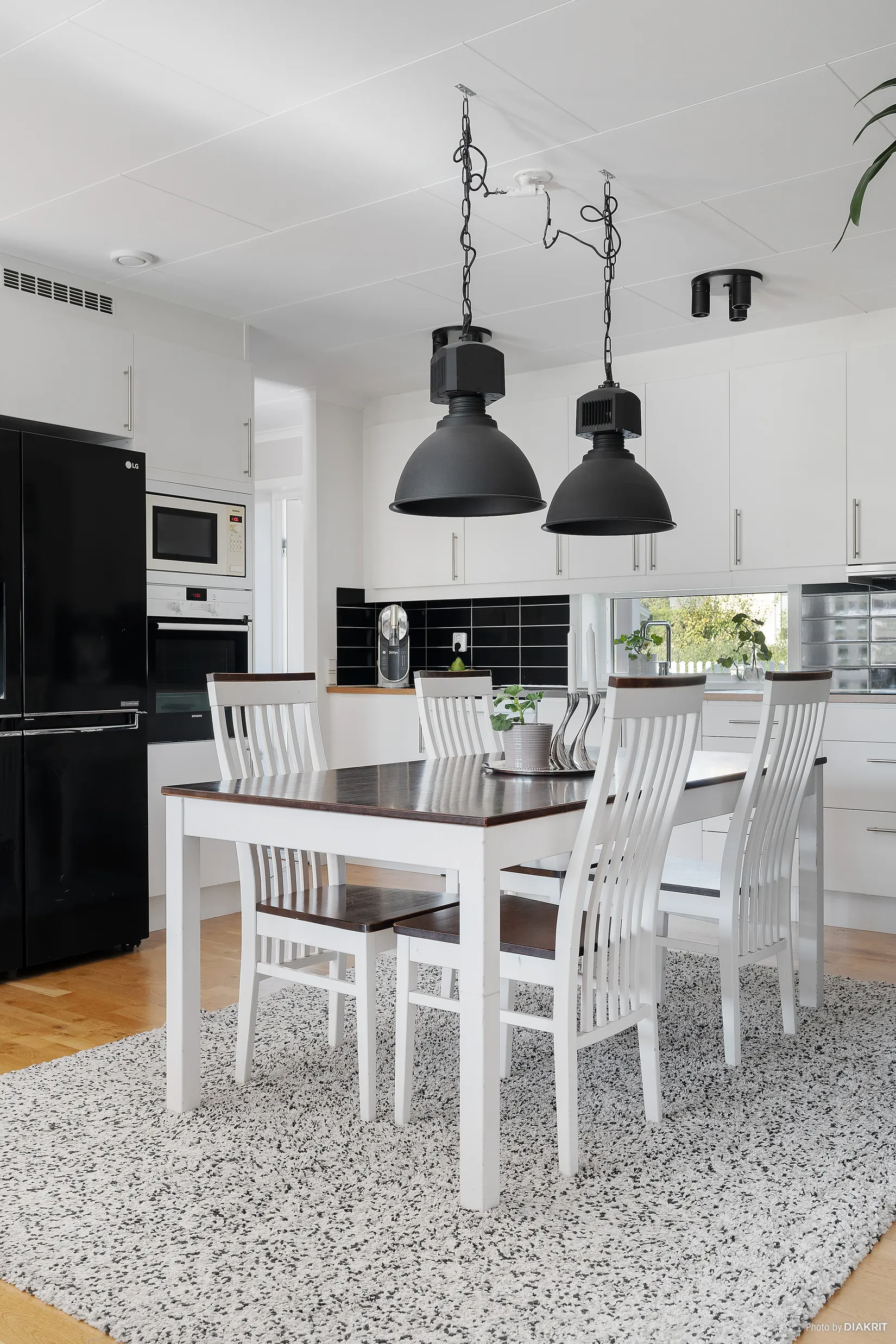 Villa, Spaljévägen 6, Rosenägnarna, Upplands-Bro