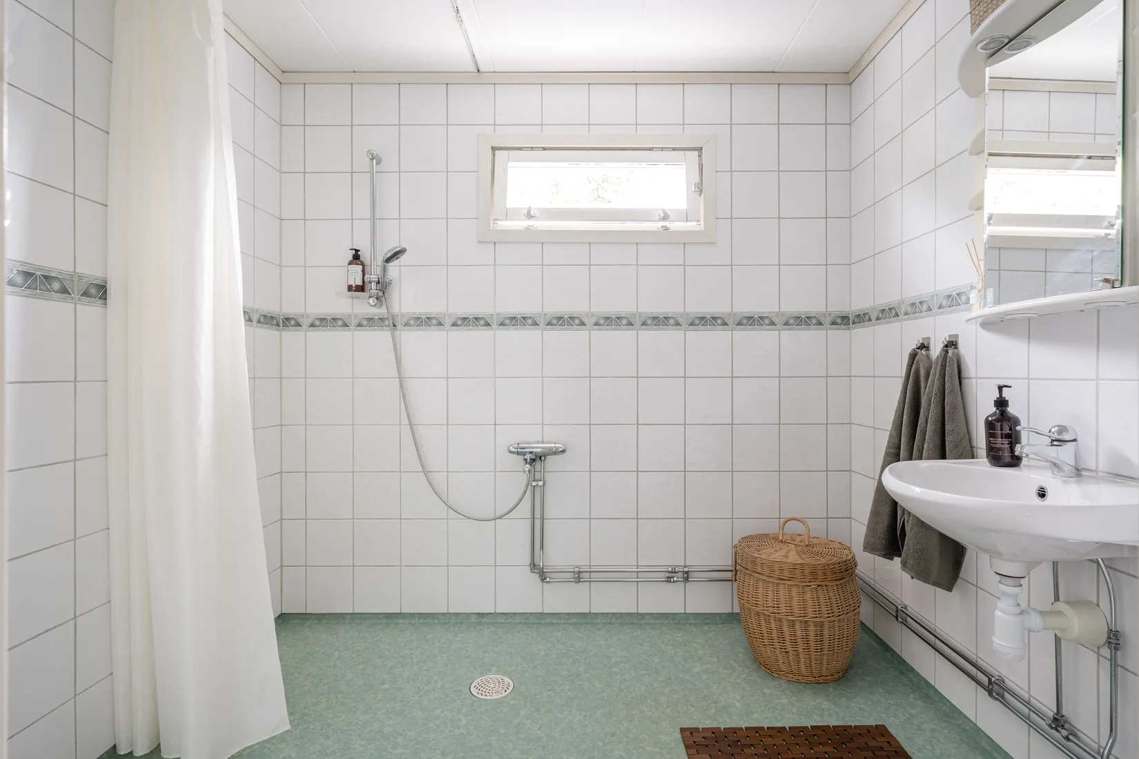 Radhus, ANBUDSVÄGEN 103, Erikslund, Täby