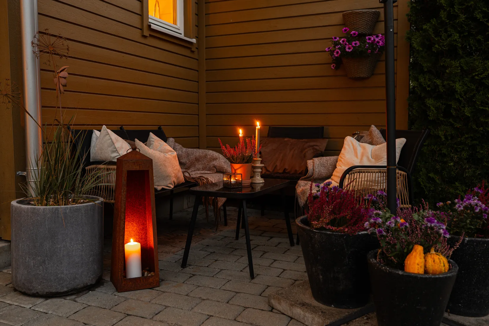 Radhus, Frisells gata 6E, Sanda Ängar/Bollstanäs, Upplands Väsby