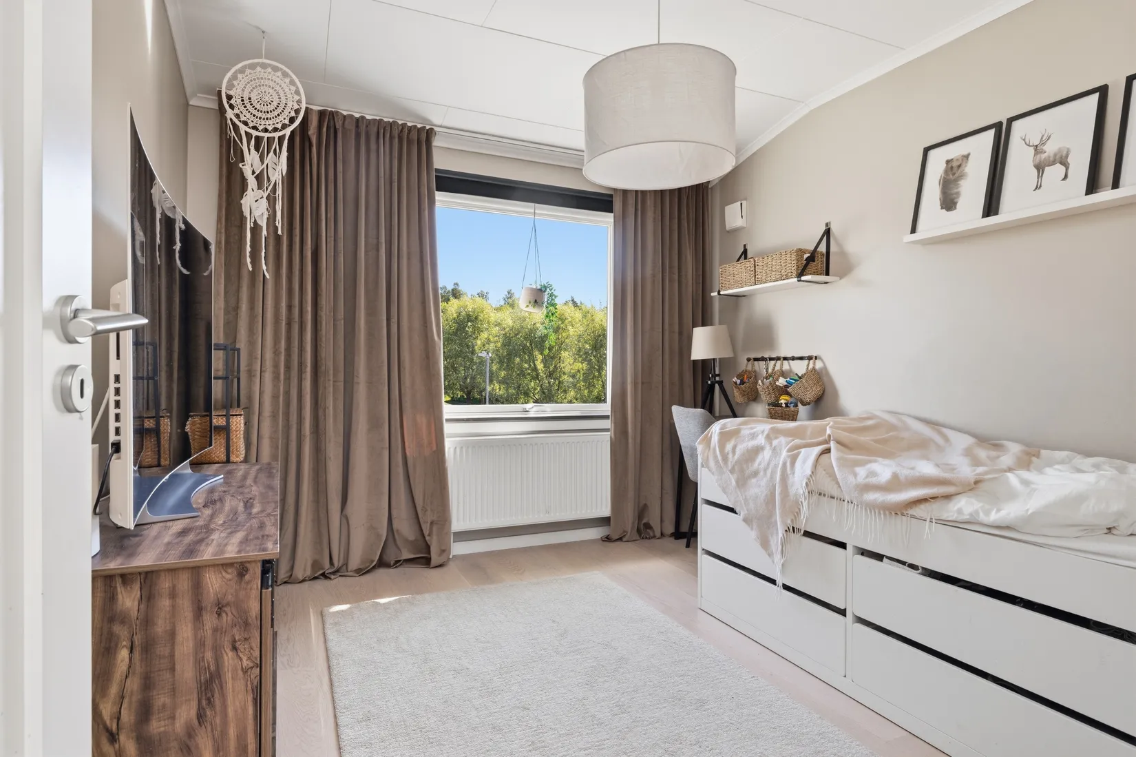 Radhus, Frisells gata 6E, Sanda Ängar/Bollstanäs, Upplands Väsby