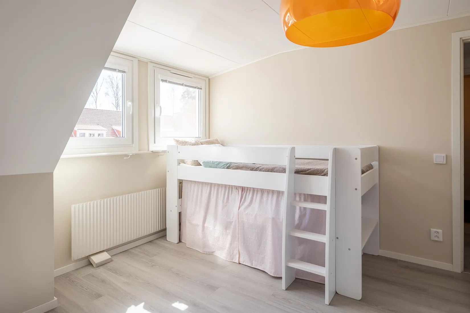 Radhus, Gullhönevägen 7, Södra Ryd, Skövde