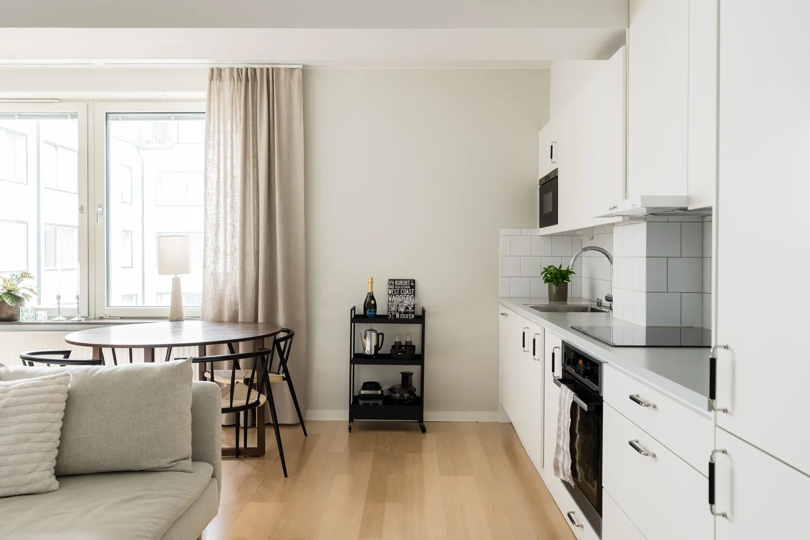 Bostadsrätt, Starrbäcksgatan 11C, 2 tr!, Centrala Sundbyberg, Sundbyberg