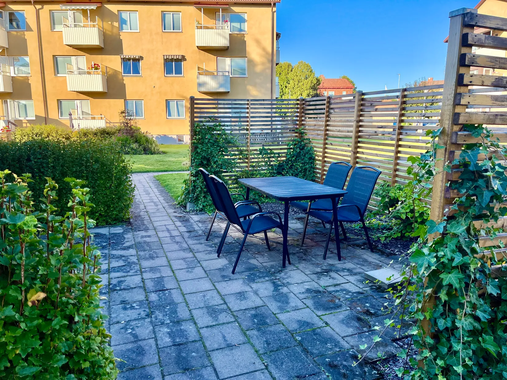 Bostadsrätt, Katarinas väg 4A, 3 vån med hiss, Centralt, Vadstena
