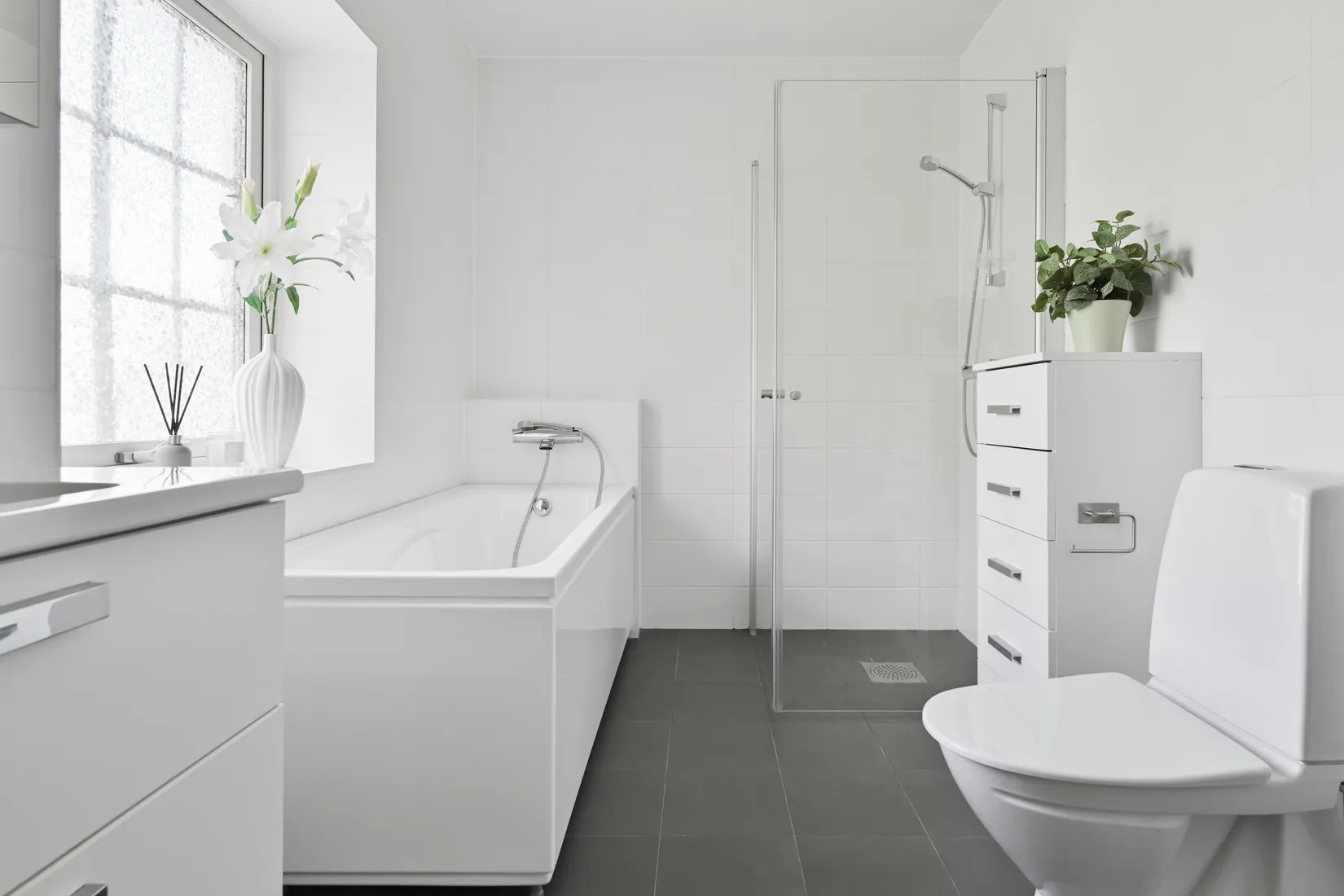 Radhus, Ardennervägen 2D, Svinninge, Österåker