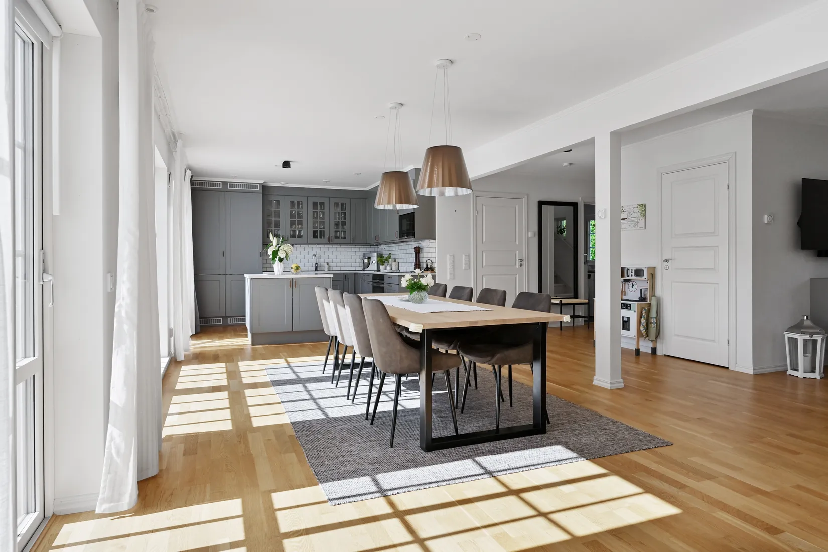 Radhus, Ardennervägen 2D, Svinninge, Österåker