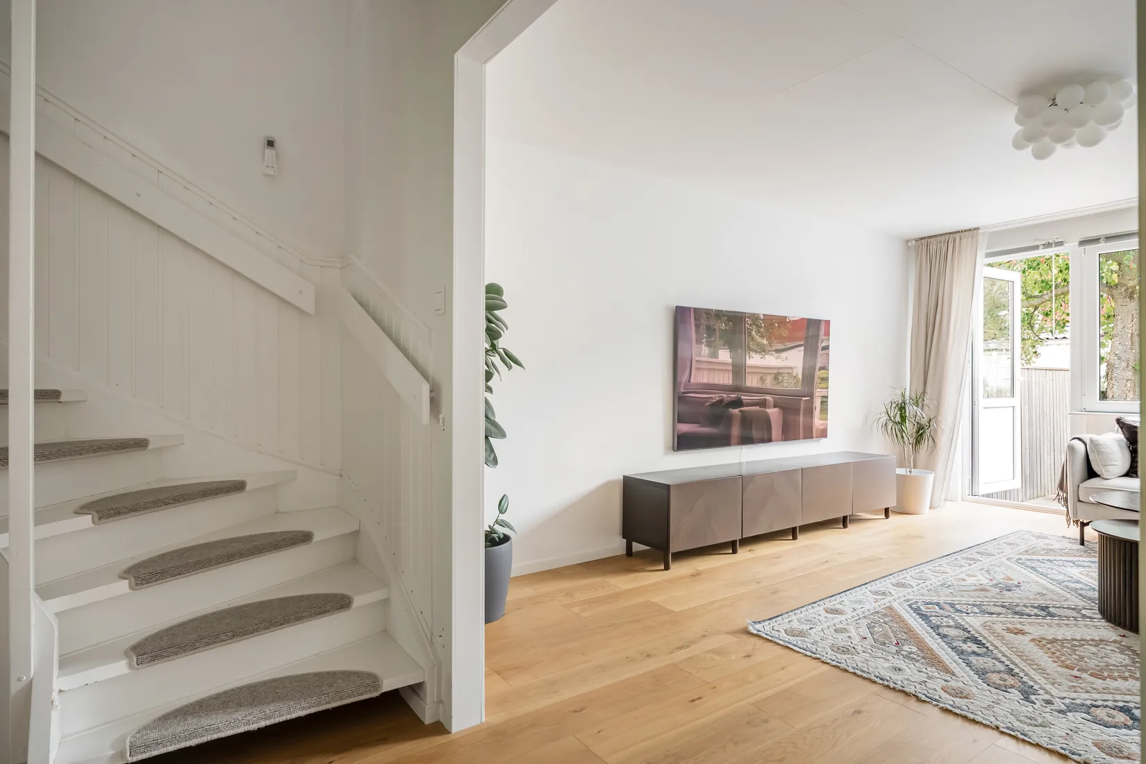 Radhus, Torpstugegränd 34, Bromsten, Stockholm