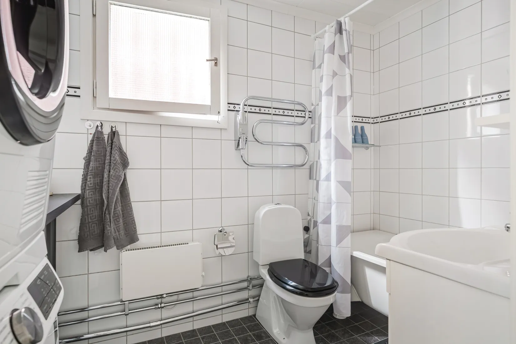 Radhus, Torpstugegränd 34, Bromsten, Stockholm