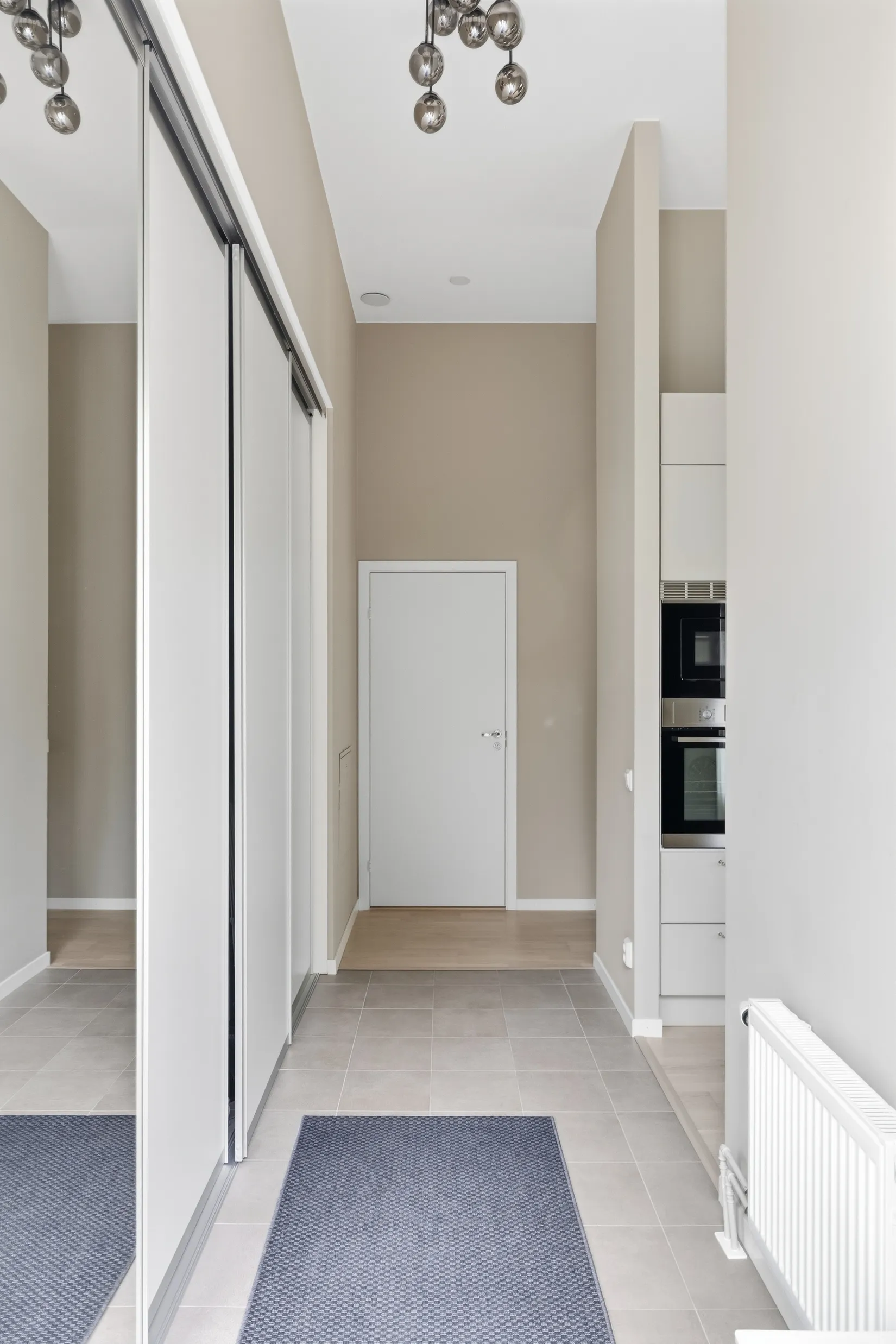 Radhus, Kungsvägen 8B, Edsviken/Centralt, Sollentuna