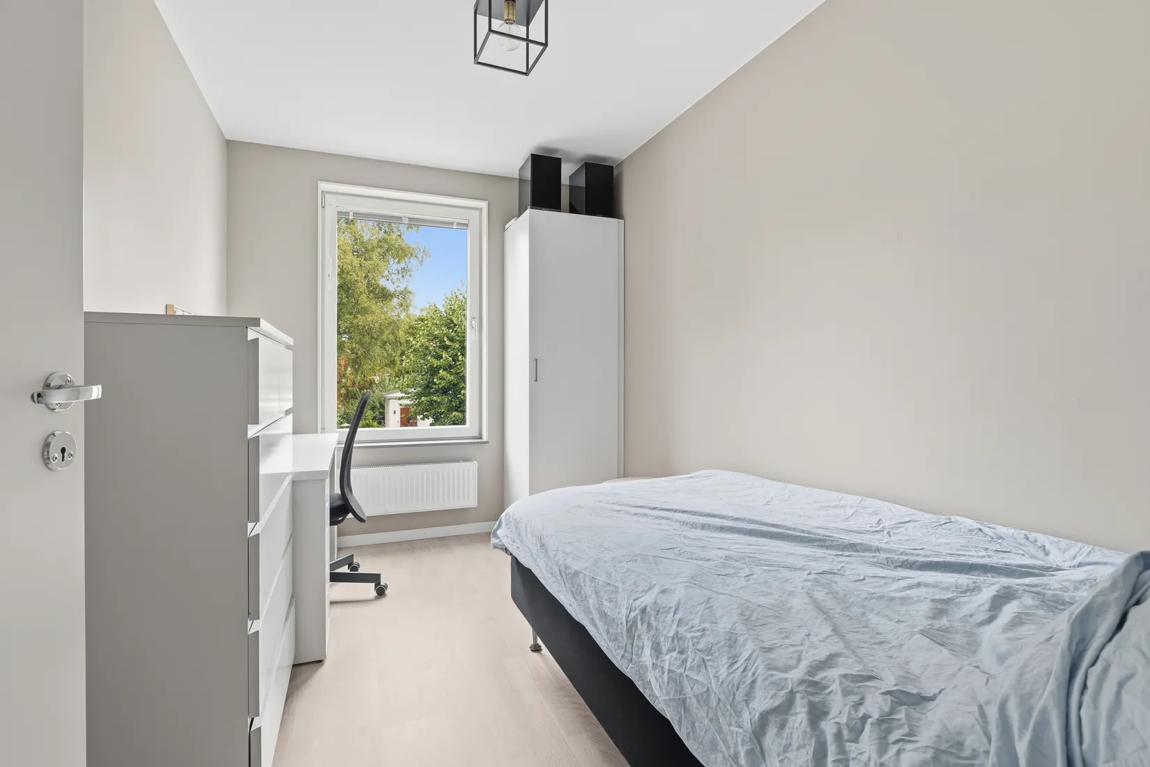 Radhus, Kungsvägen 8B, Edsviken/Centralt, Sollentuna