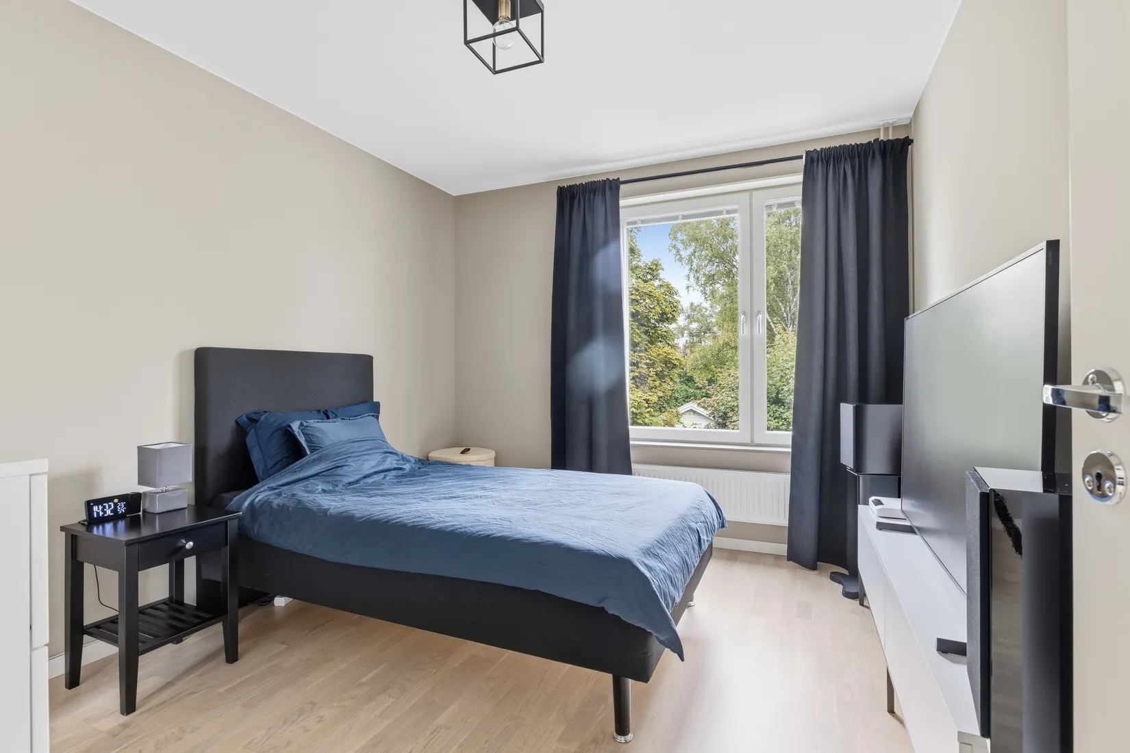 Radhus, Kungsvägen 8B, Edsviken/Centralt, Sollentuna