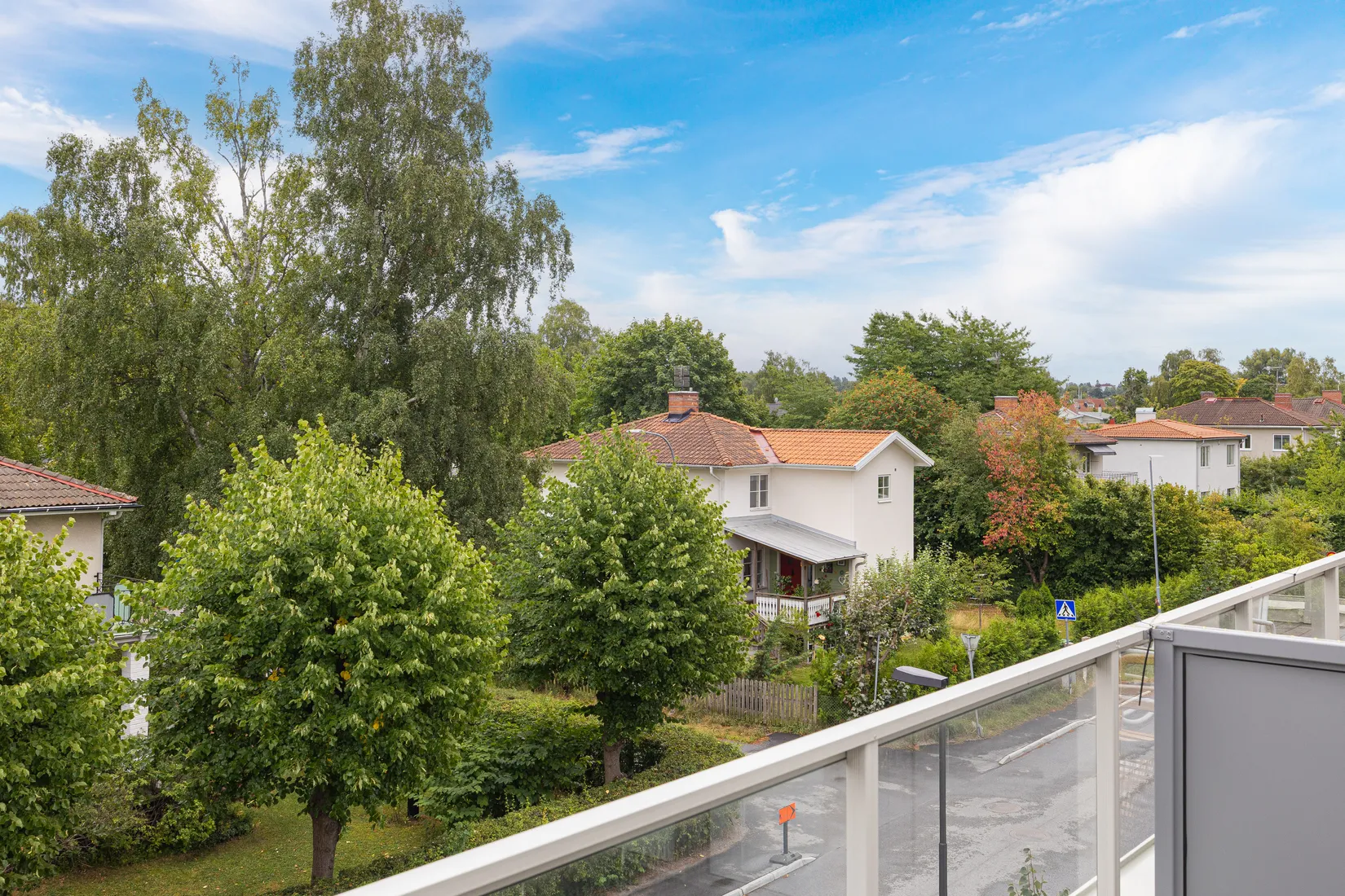 Radhus, Kungsvägen 8B, Edsviken/Centralt, Sollentuna