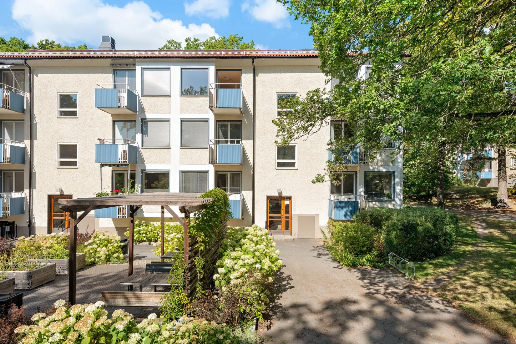 Bostadsrätt, Smörbrödsvägen 23, vån 3/3, Sköndal, Stockholm