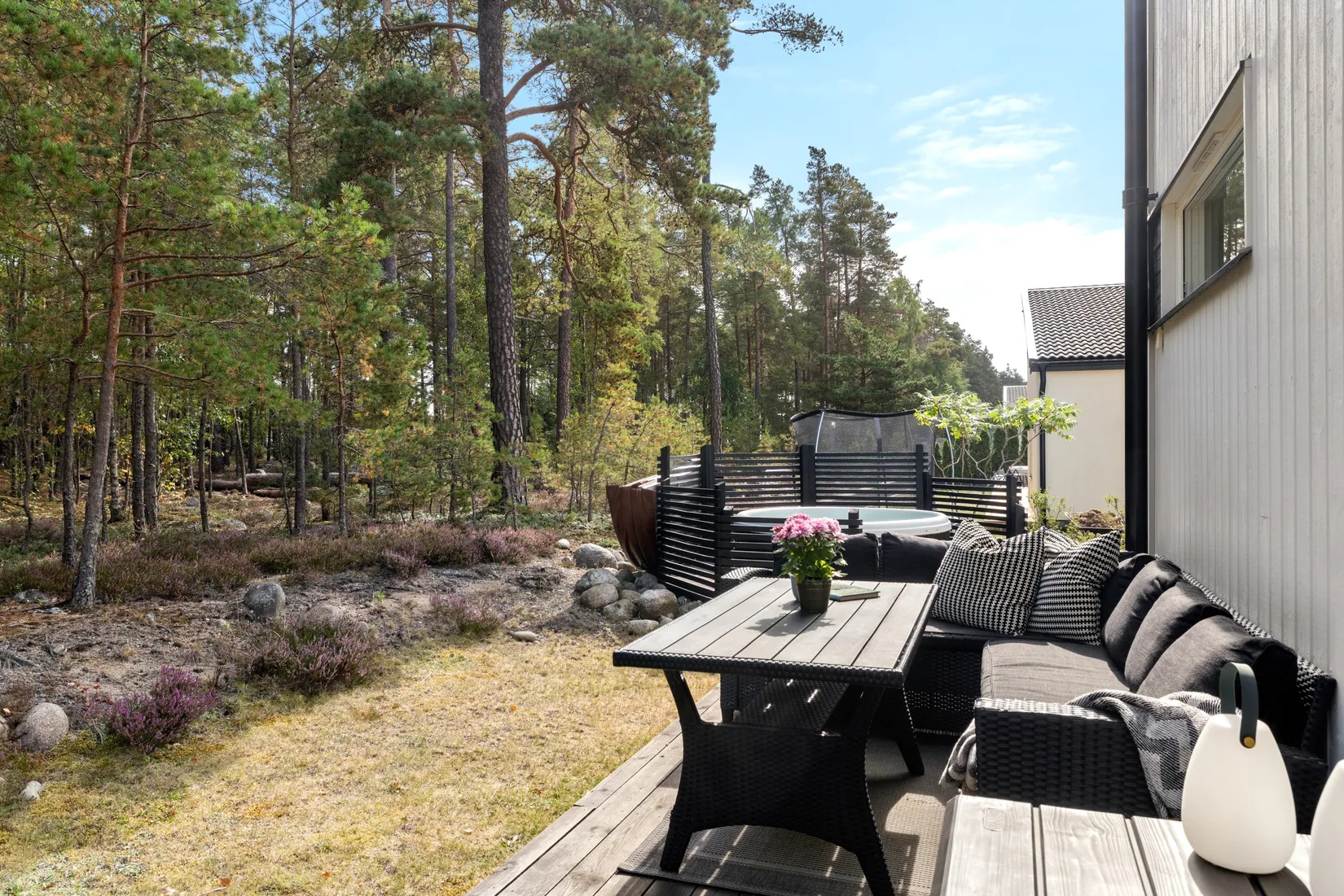 Villa, Högvretsvägen 18, Söderby, Salem