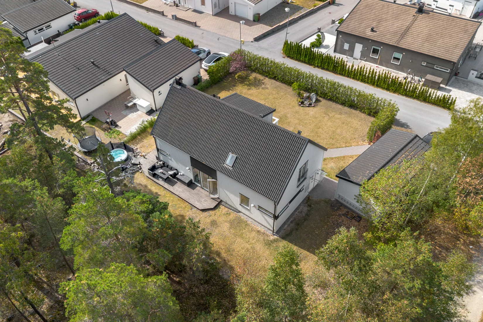 Villa, Högvretsvägen 18, Söderby, Salem