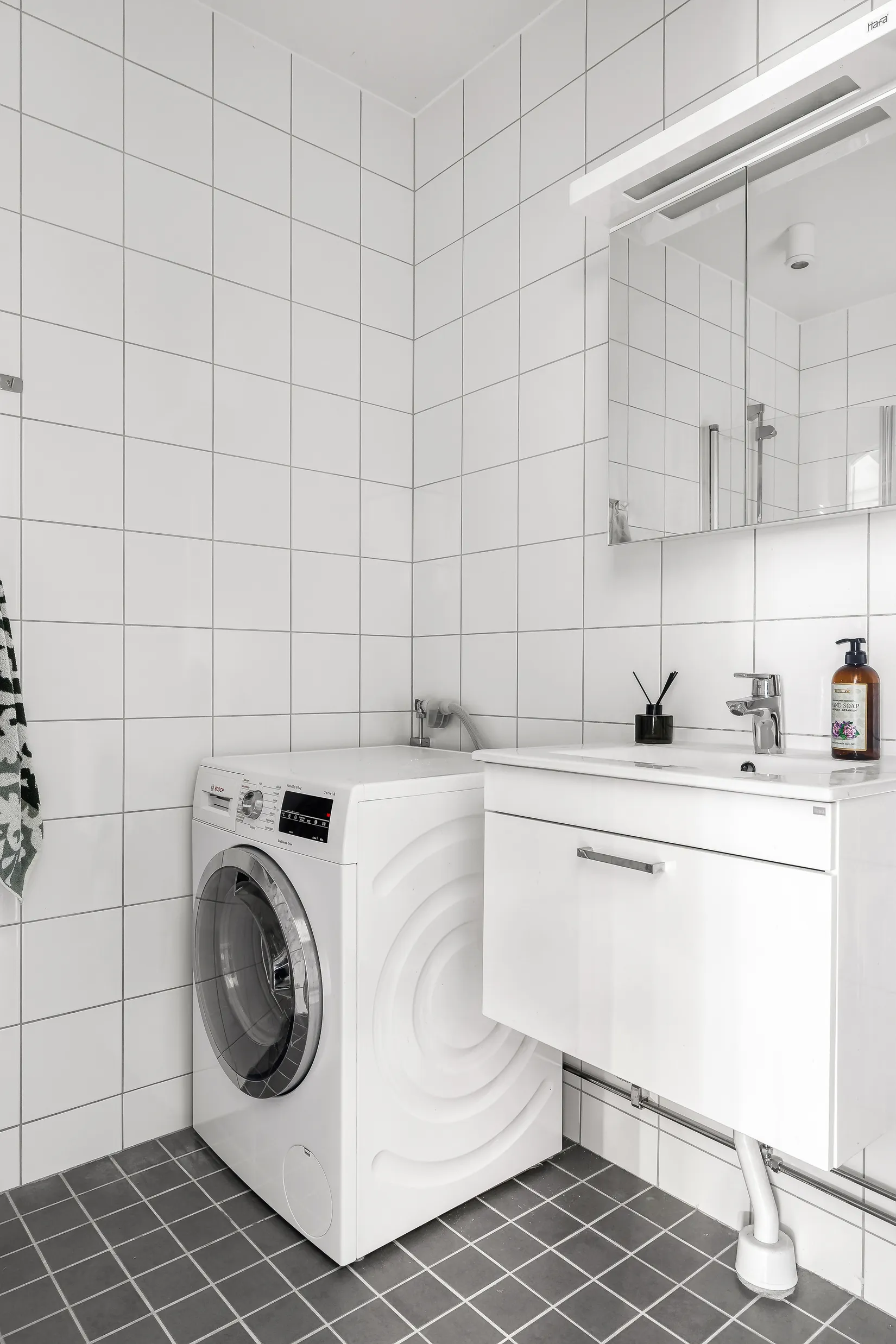 Bostadsrätt, Härnevi skolväg 9B, Gamla Bro, Upplands-Bro