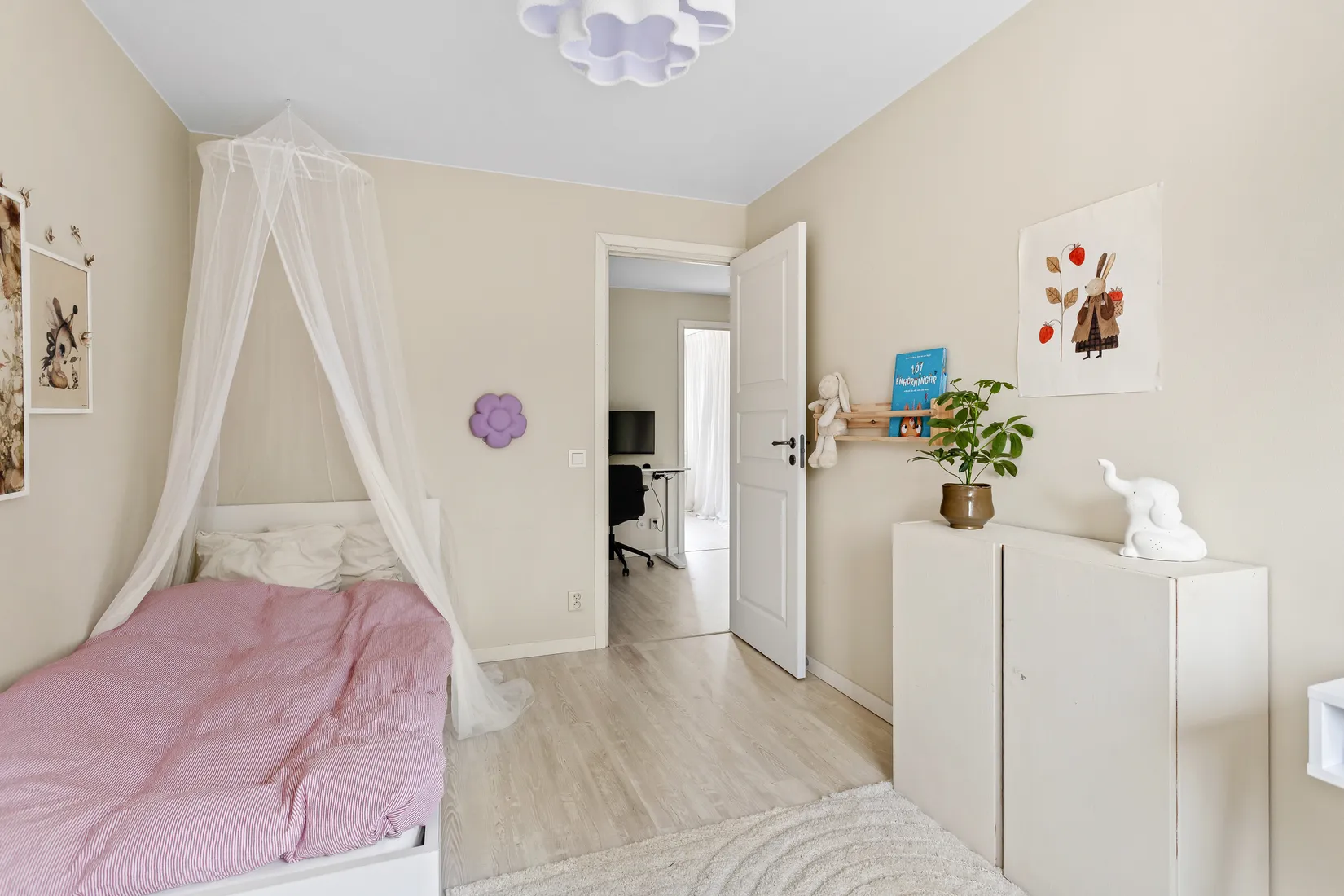 Bostadsrätt, Tallåsvägen 94, Kragstalund, Vallentuna