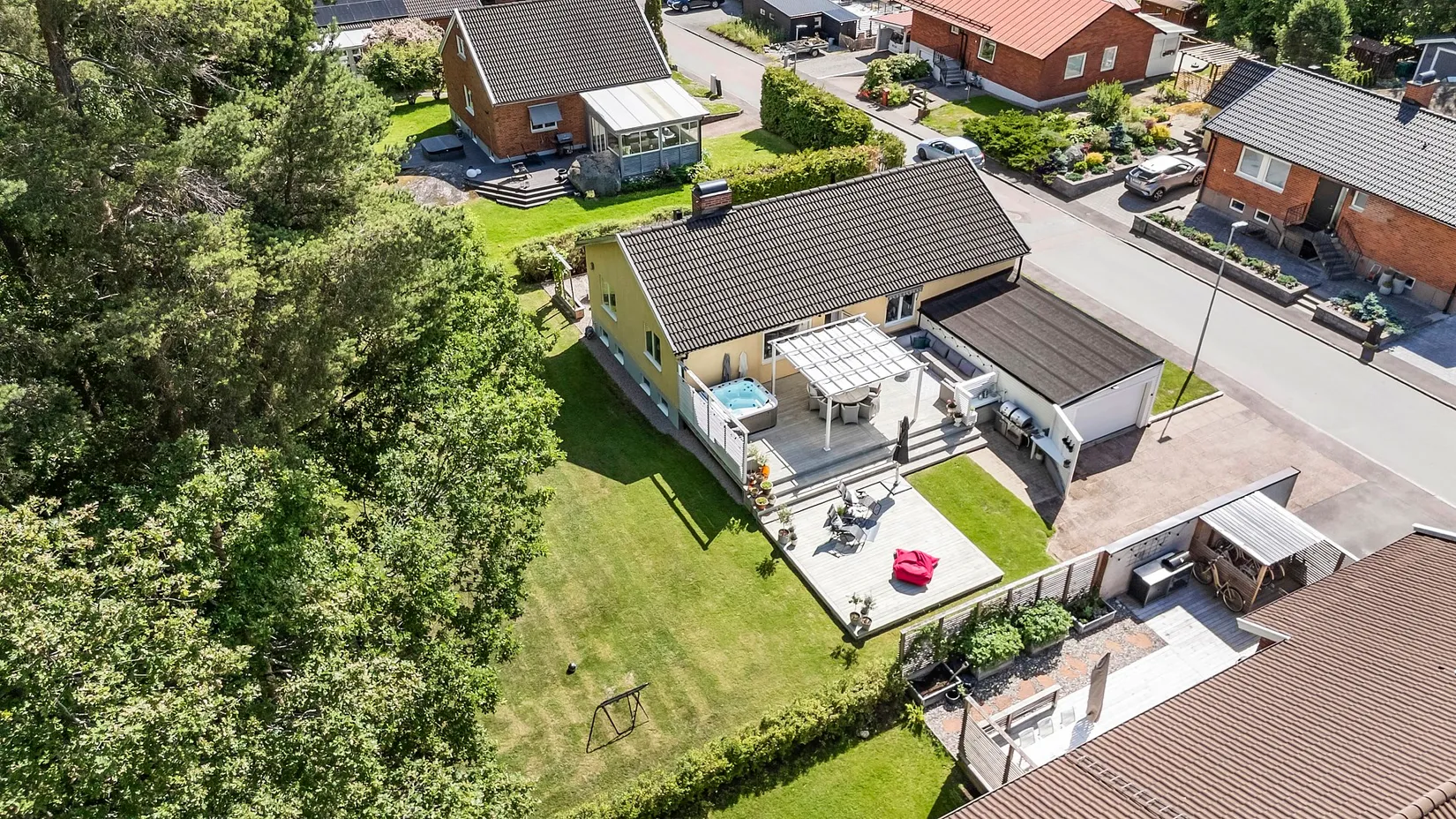 Villa, Jaktvårdsgatan 24, Nordanby/Vega, Västerås