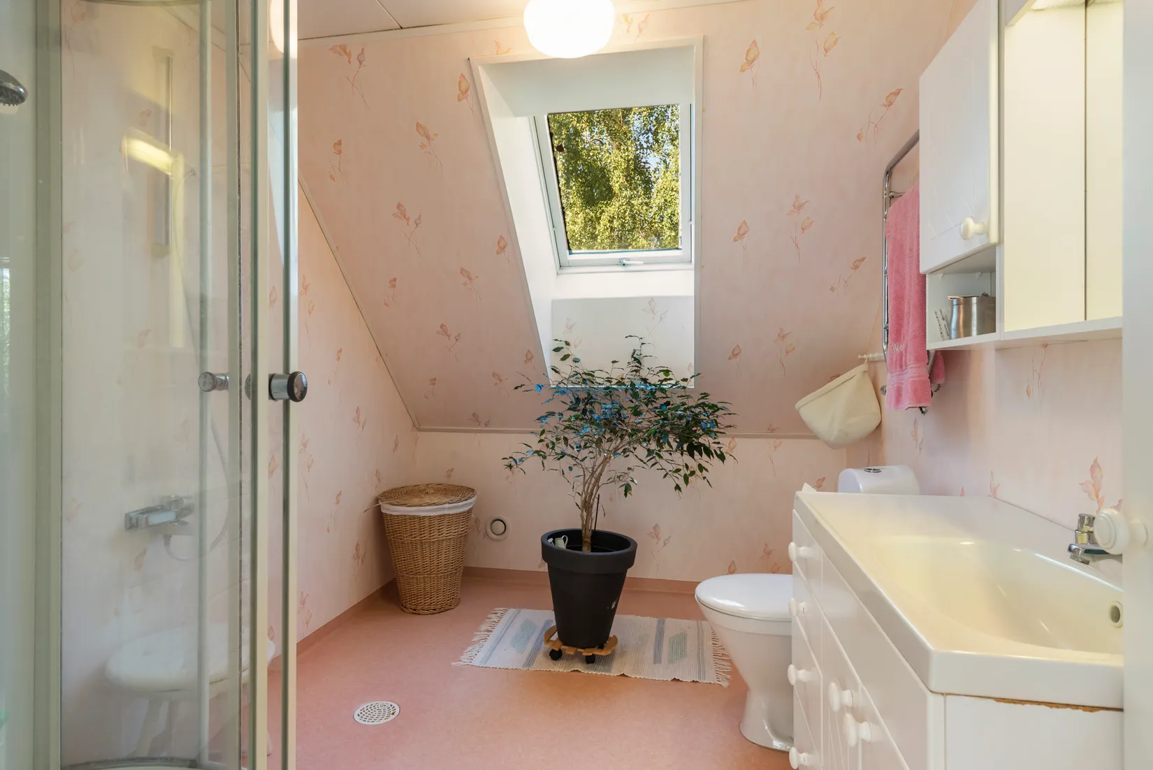 Villa, Stabbyvägen 19, Norrtälje