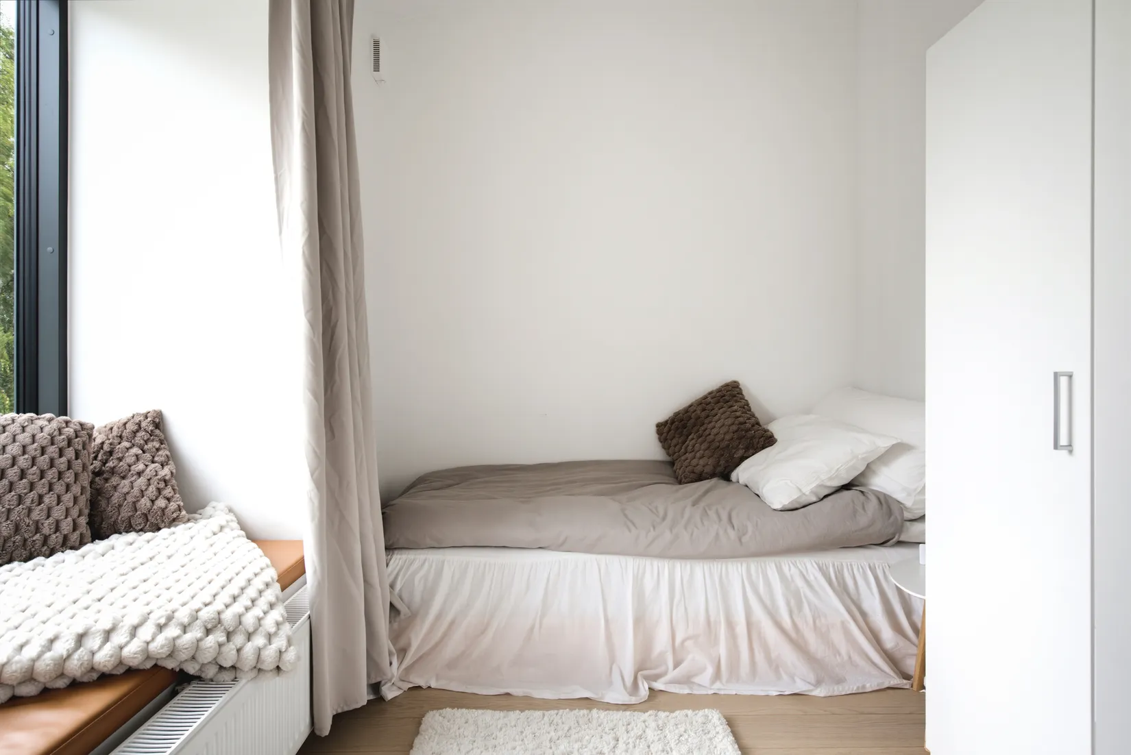Radhus, Skogstorpsvägen 20, Lindbacken, Uppsala
