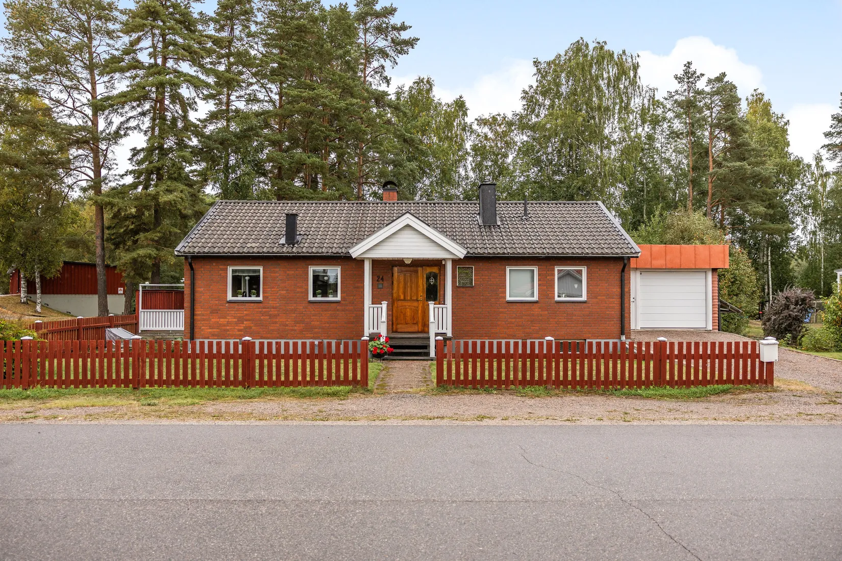 Villa, Myråsvägen 24, Valbo, Gävle
