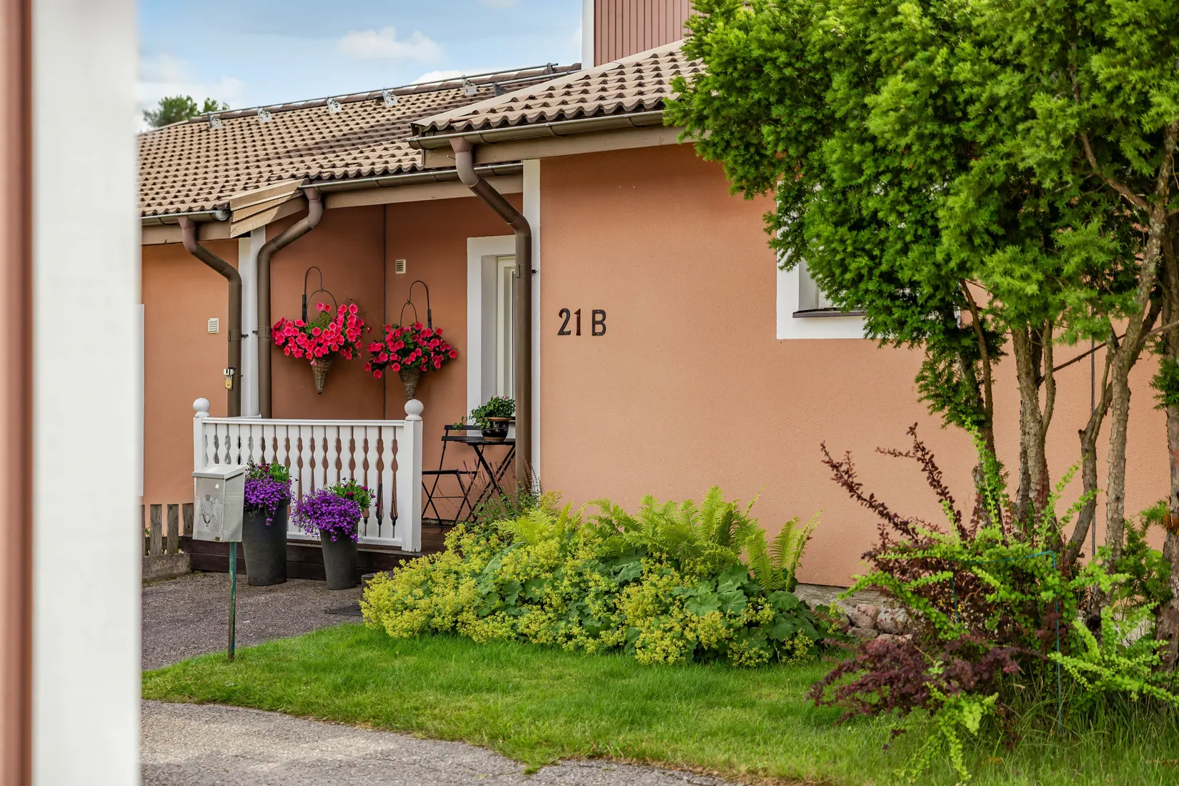 Radhus, Hövdingavägen 21B, Södra Bomhus, Gävle