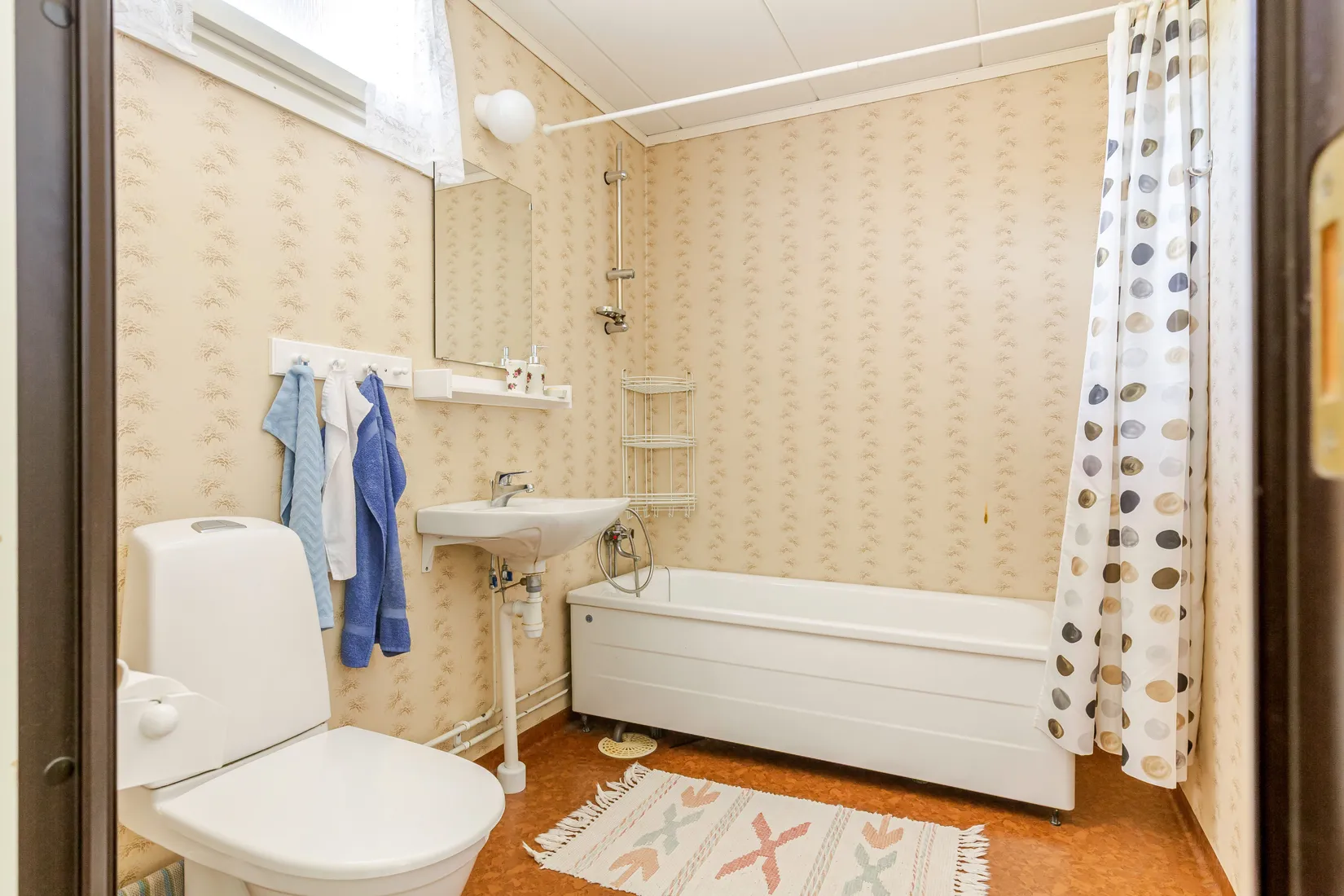 Radhus, Hövdingavägen 21B, Södra Bomhus, Gävle
